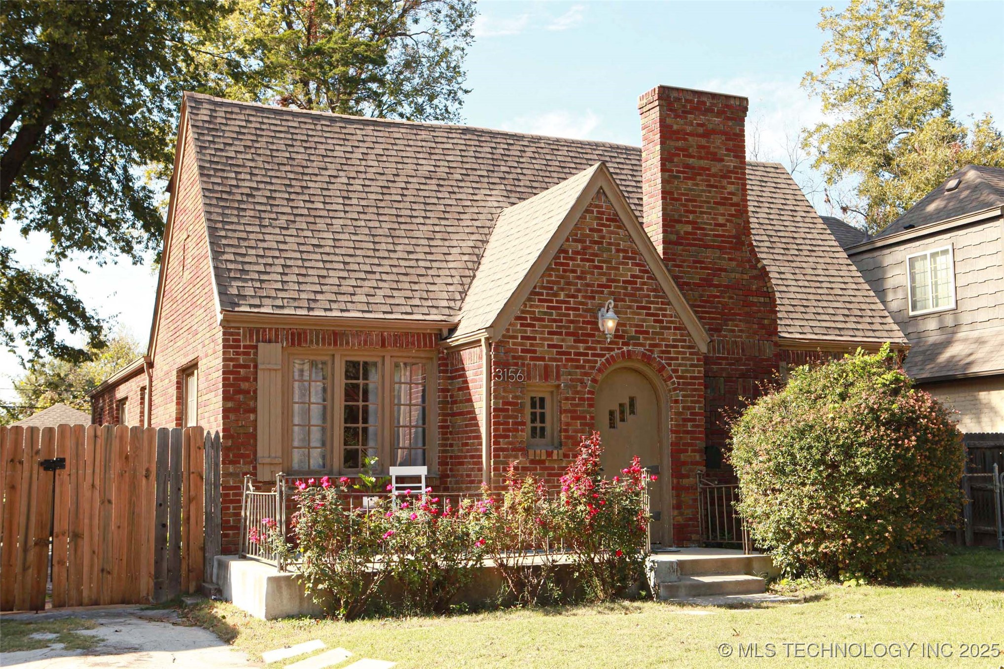 3156 S Madison Avenue Property Photo 2