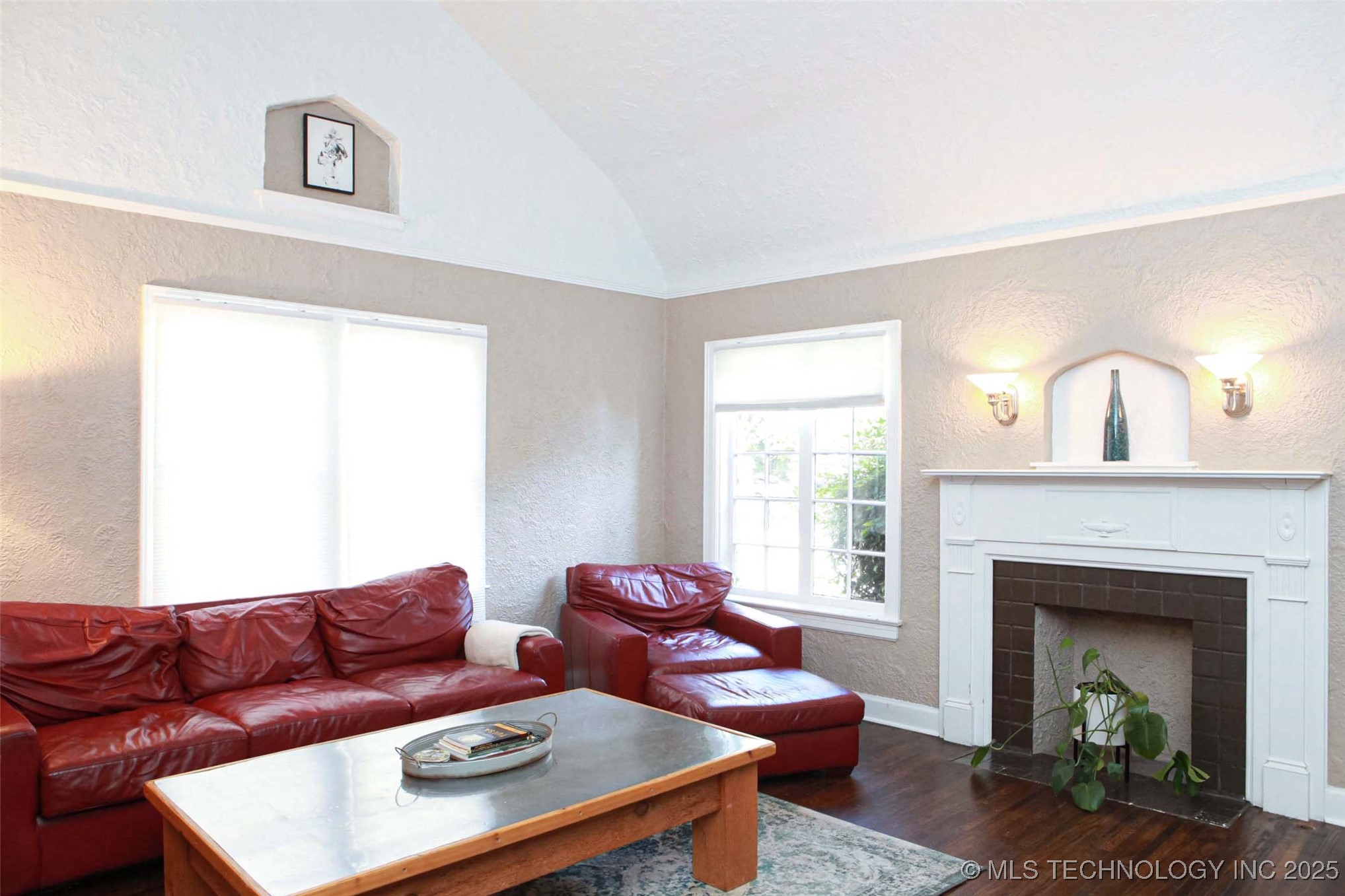 3156 S Madison Avenue Property Photo 10