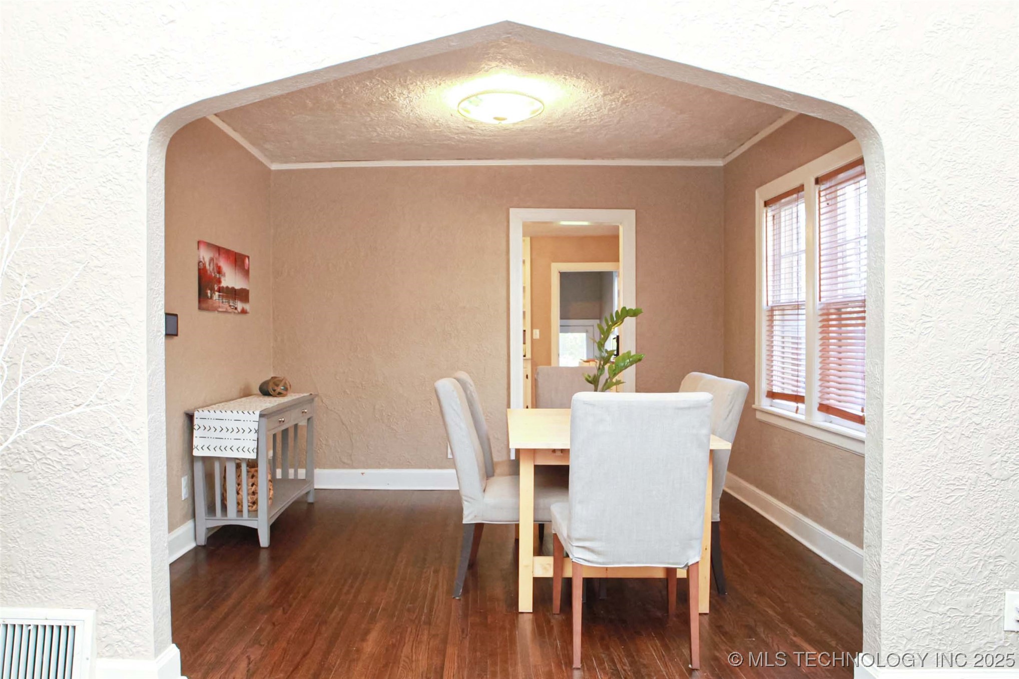 3156 S Madison Avenue Property Photo 13