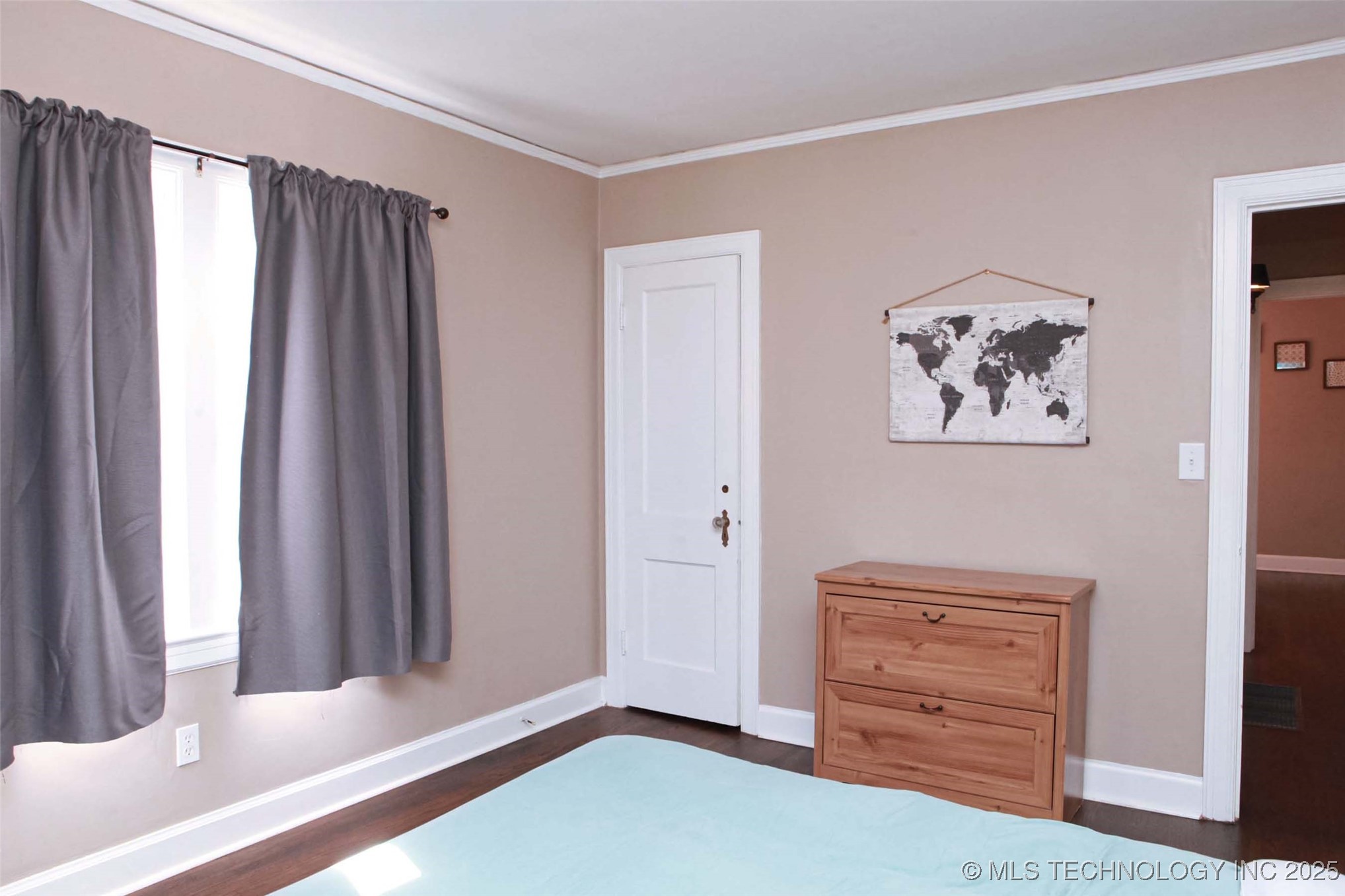 3156 S Madison Avenue Property Photo 33