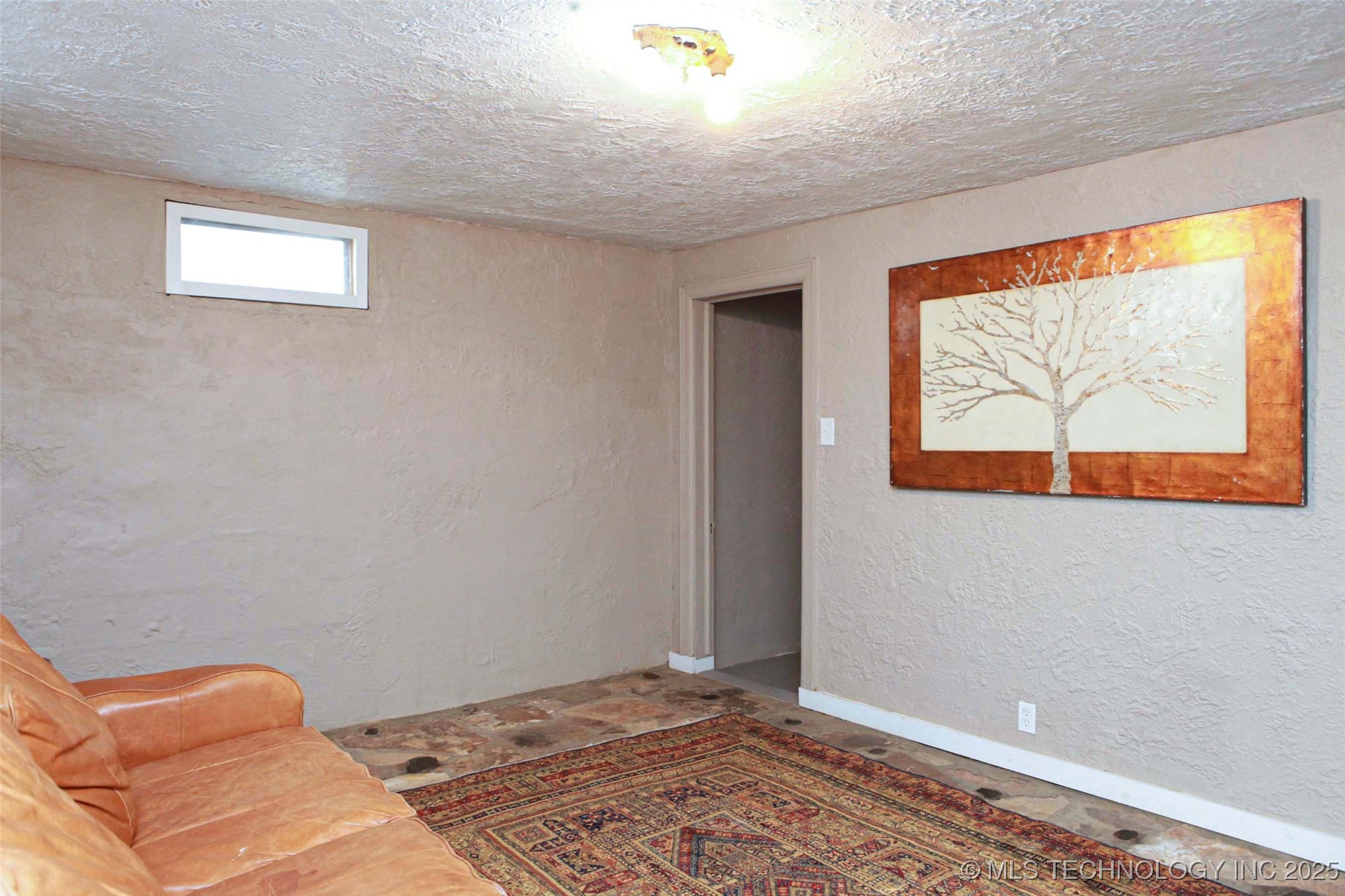 3156 S Madison Avenue Property Photo 37