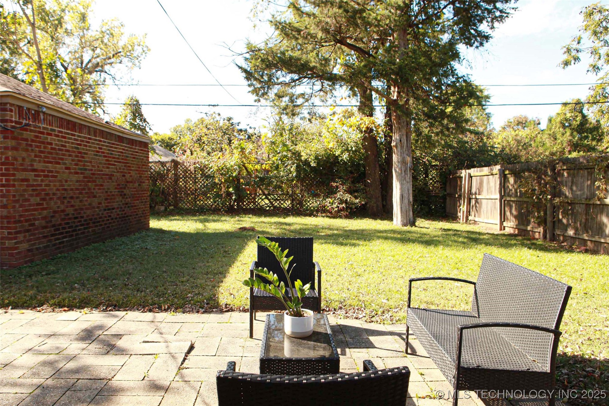 3156 S Madison Avenue Property Photo 39