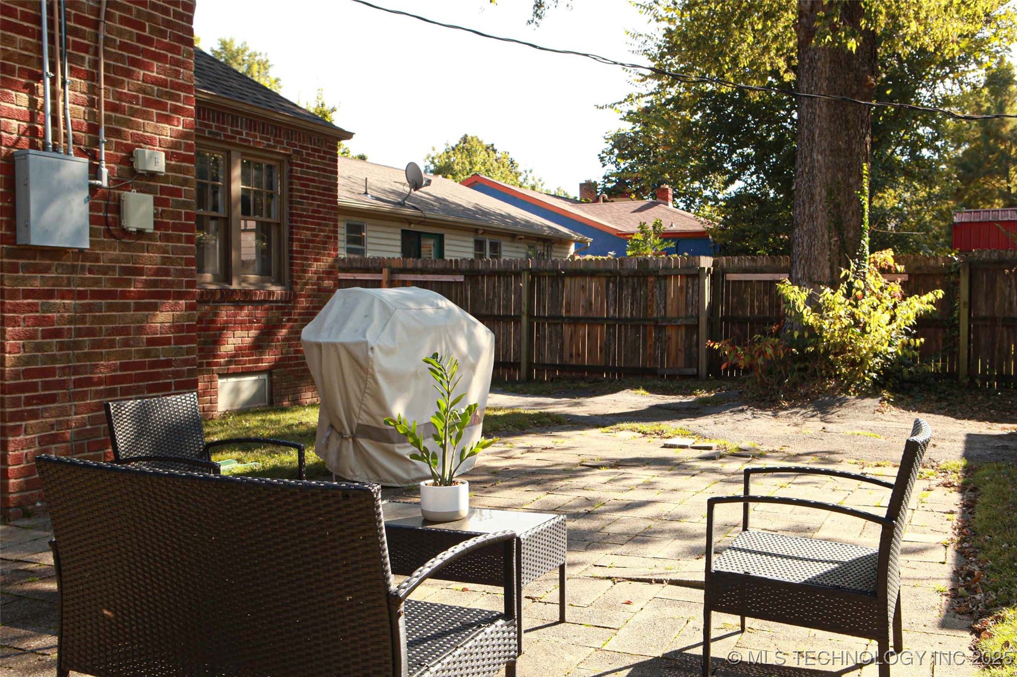 3156 S Madison Avenue Property Photo 41