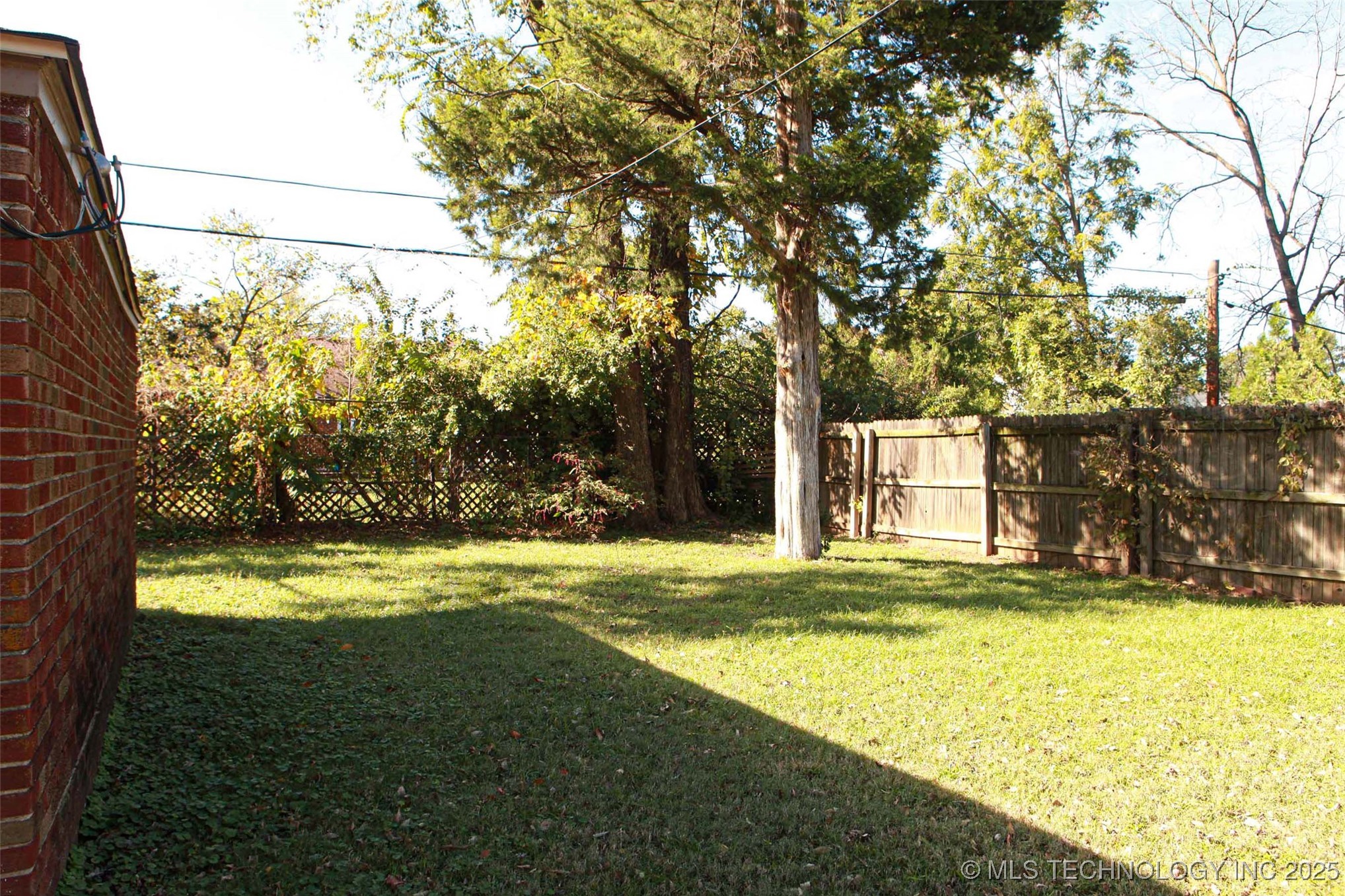 3156 S Madison Avenue Property Photo 42