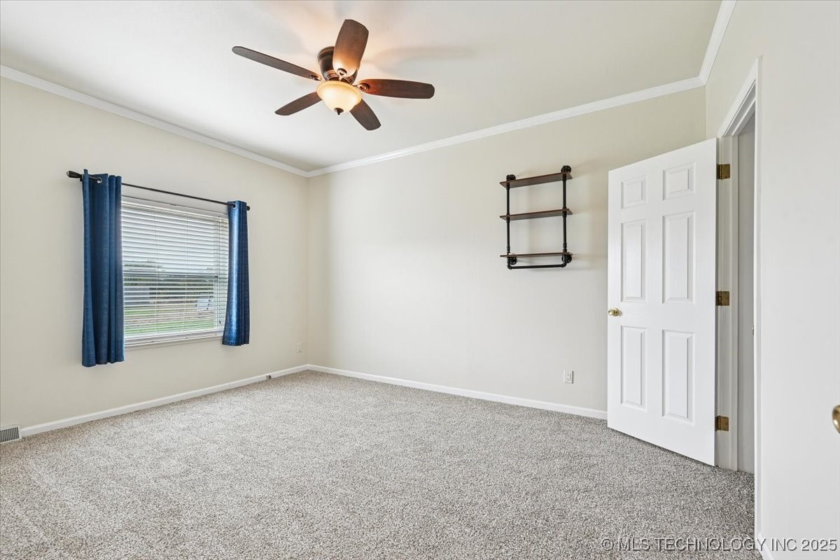 18307 N 97th East Avenue Property Photo 26