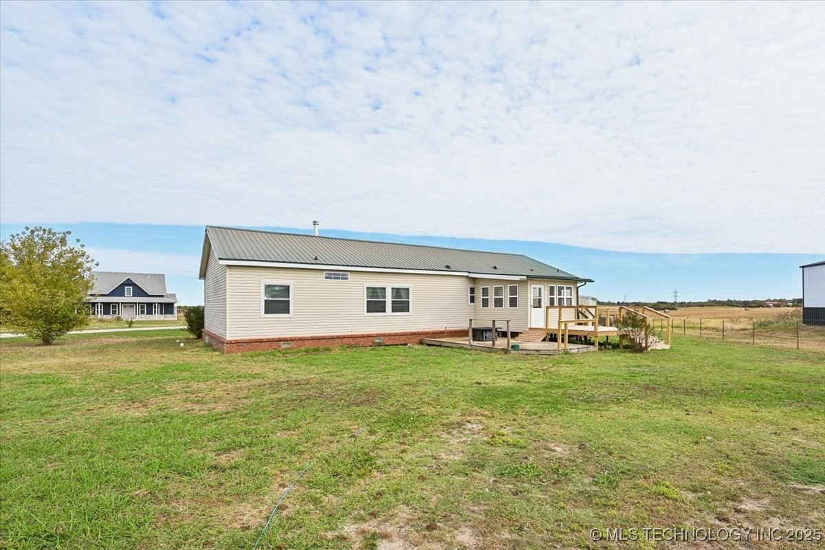 18307 N 97th East Avenue Property Photo 35