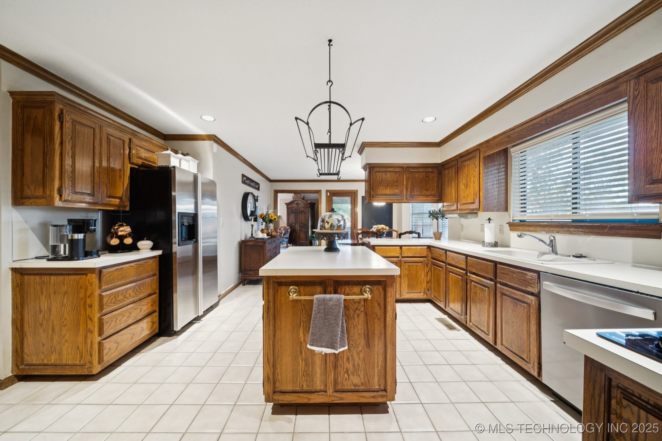 11016 S Urbana Avenue Property Photo 22