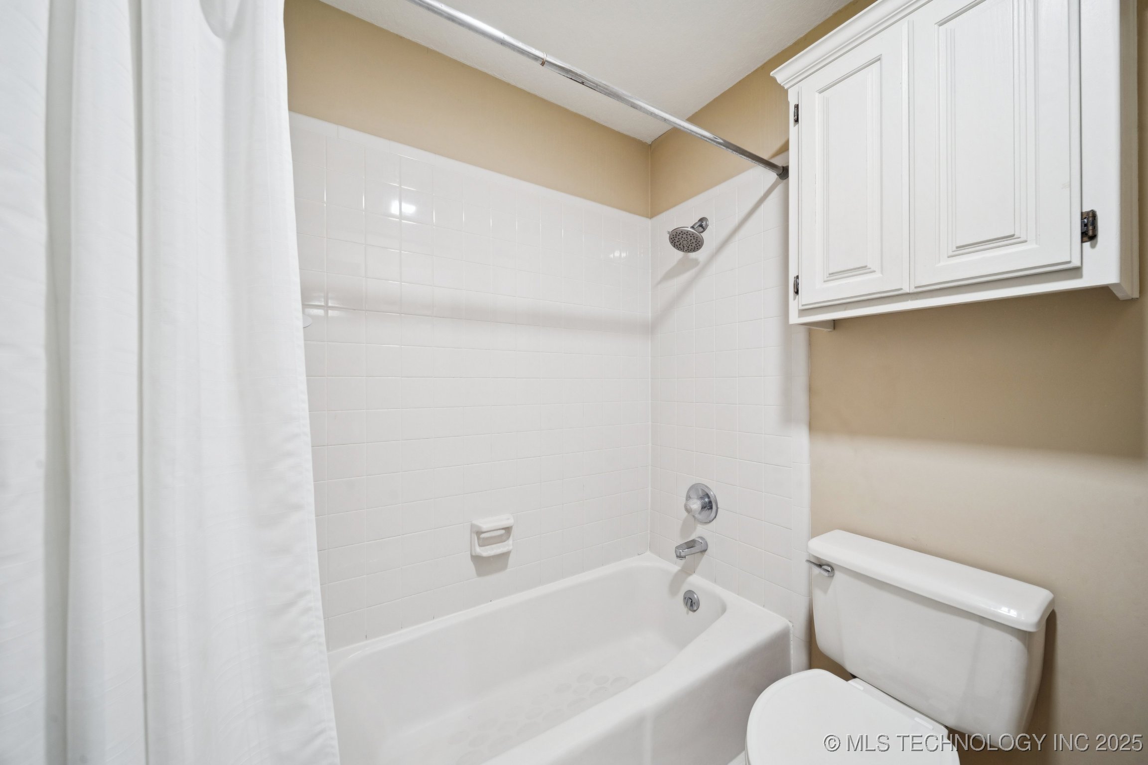 11016 S Urbana Avenue Property Photo 43