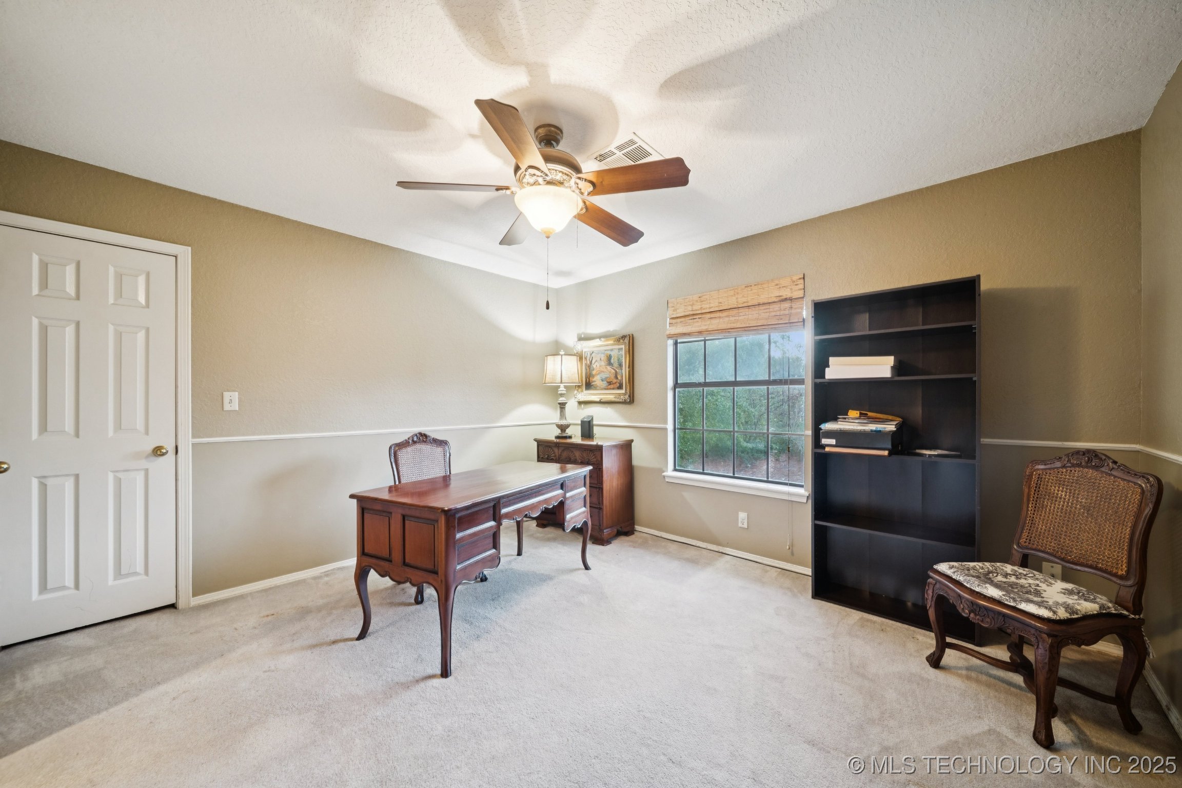 11016 S Urbana Avenue Property Photo 44