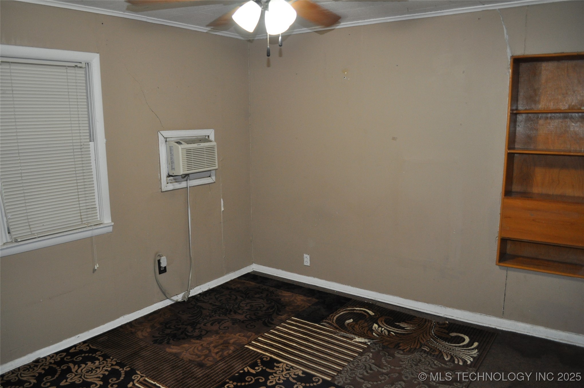 4013 E 27th Street Property Photo 17