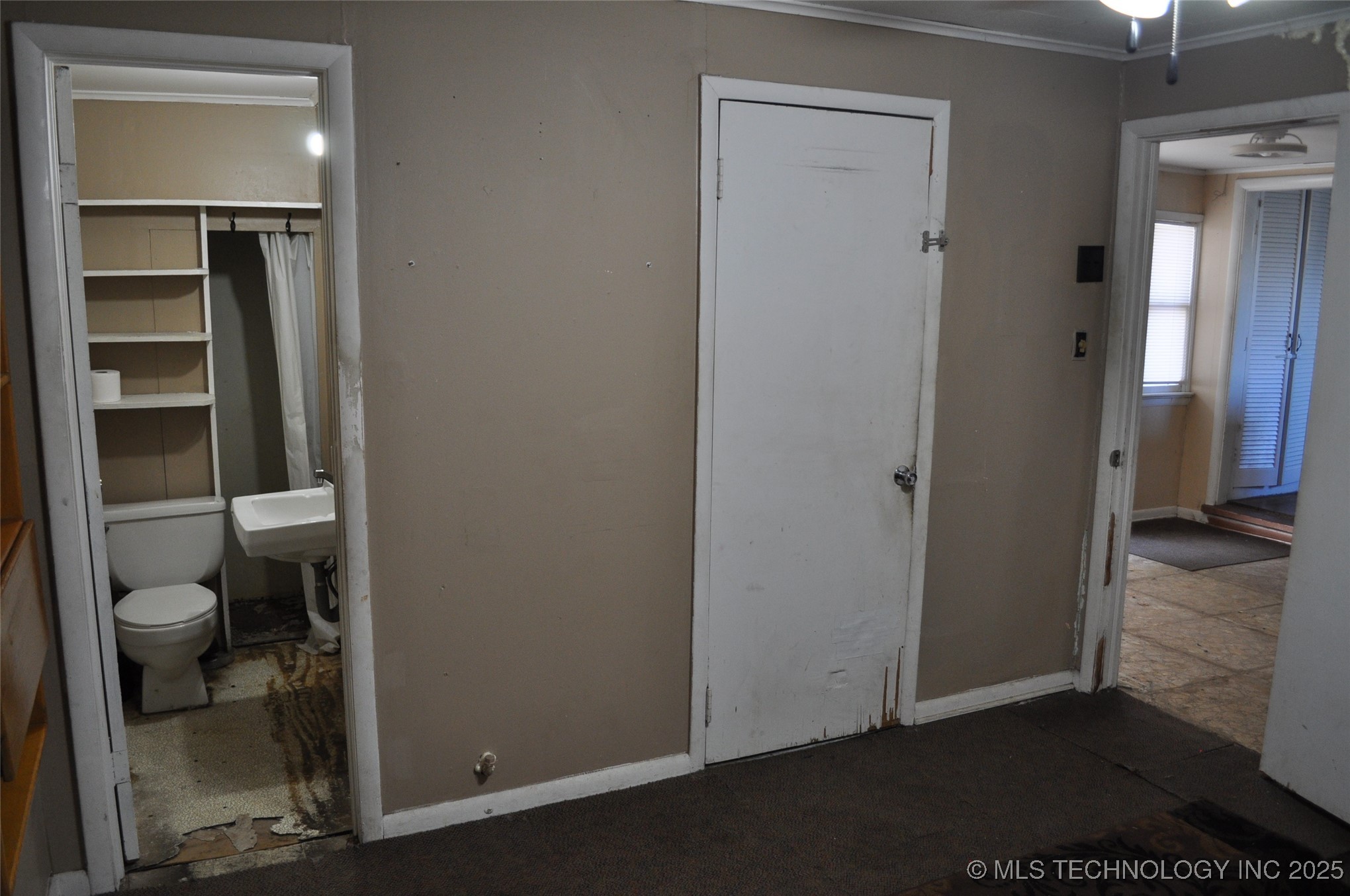 4013 E 27th Street Property Photo 18