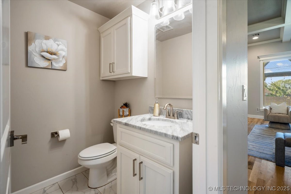 7710 N 147th East Avenue Property Photo 21