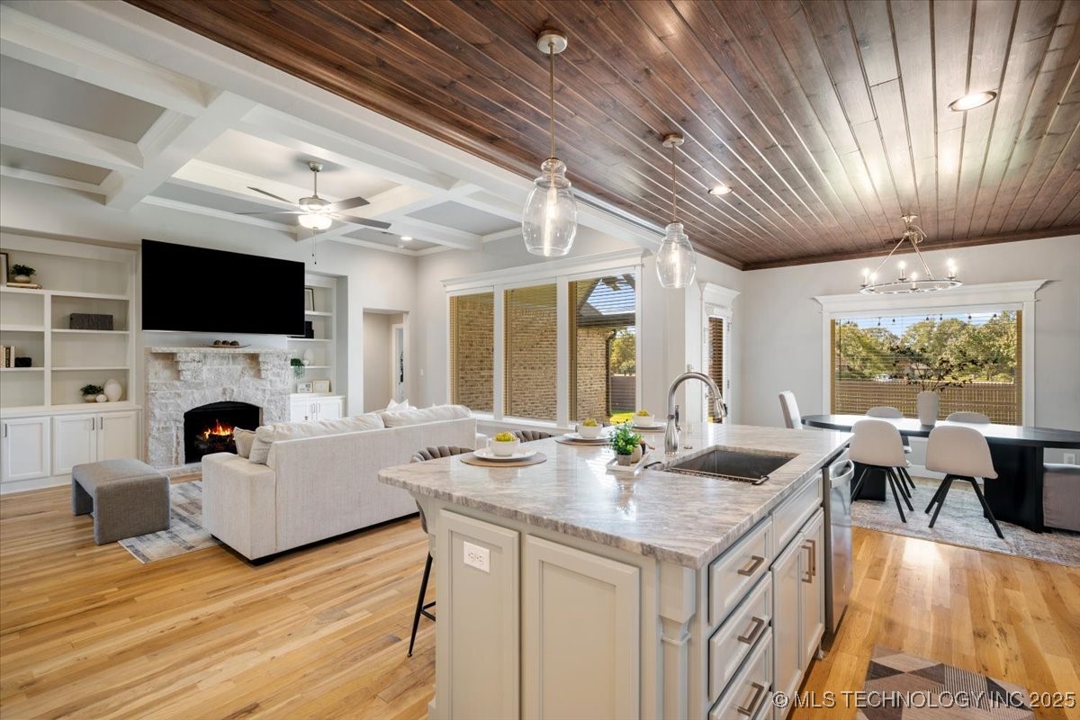 7710 N 147th East Avenue Property Photo 29