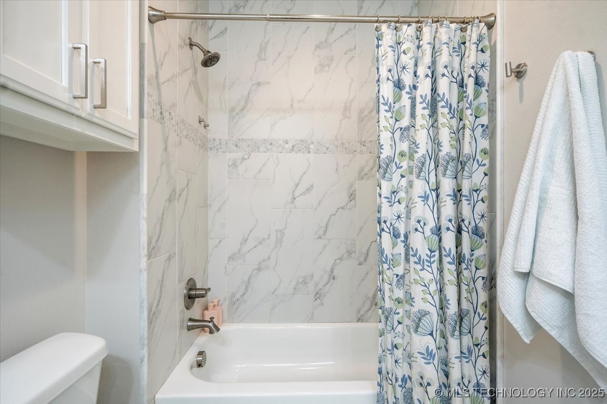 7710 N 147th East Avenue Property Photo 44