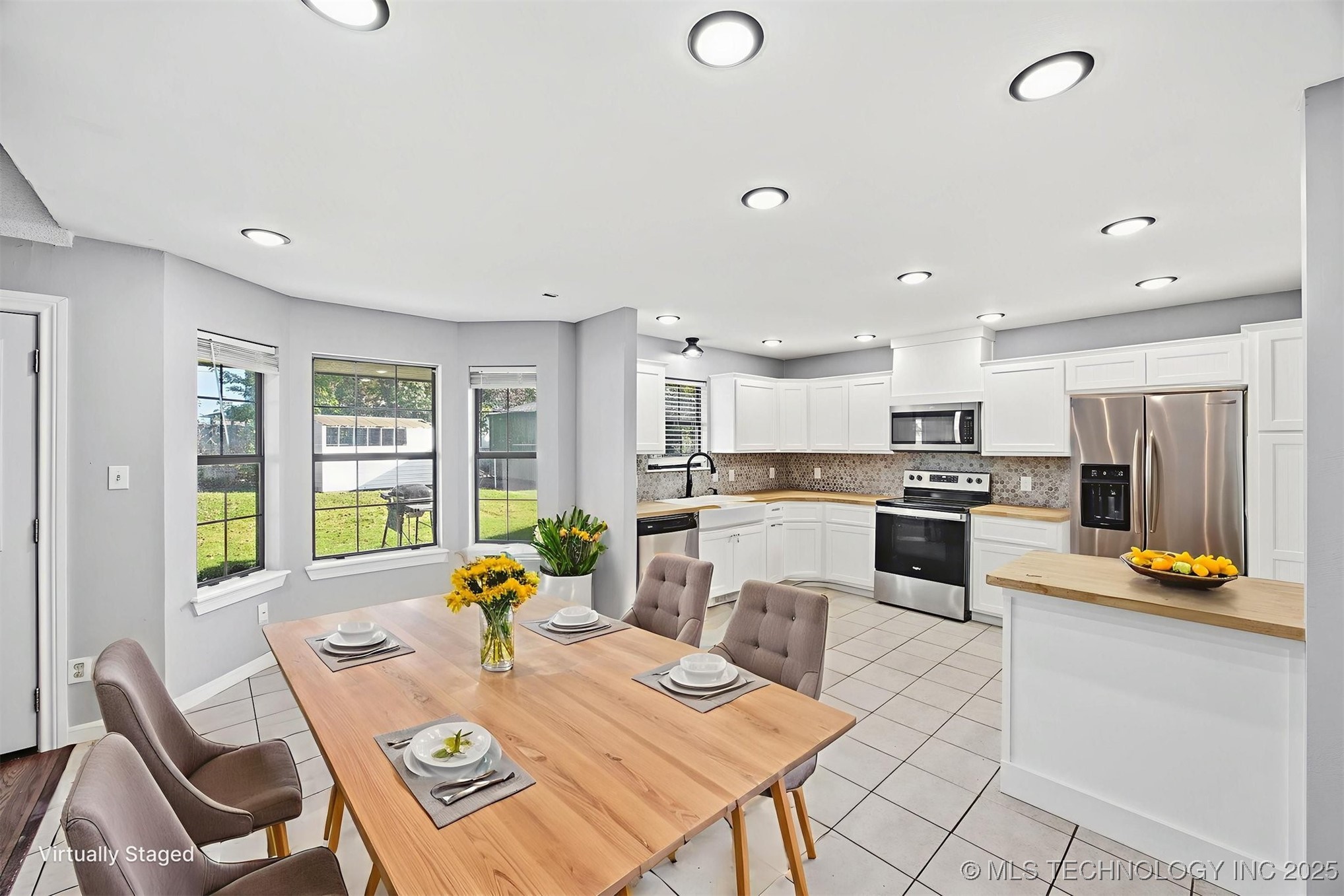 2004 S Missouri Avenue Property Photo 13