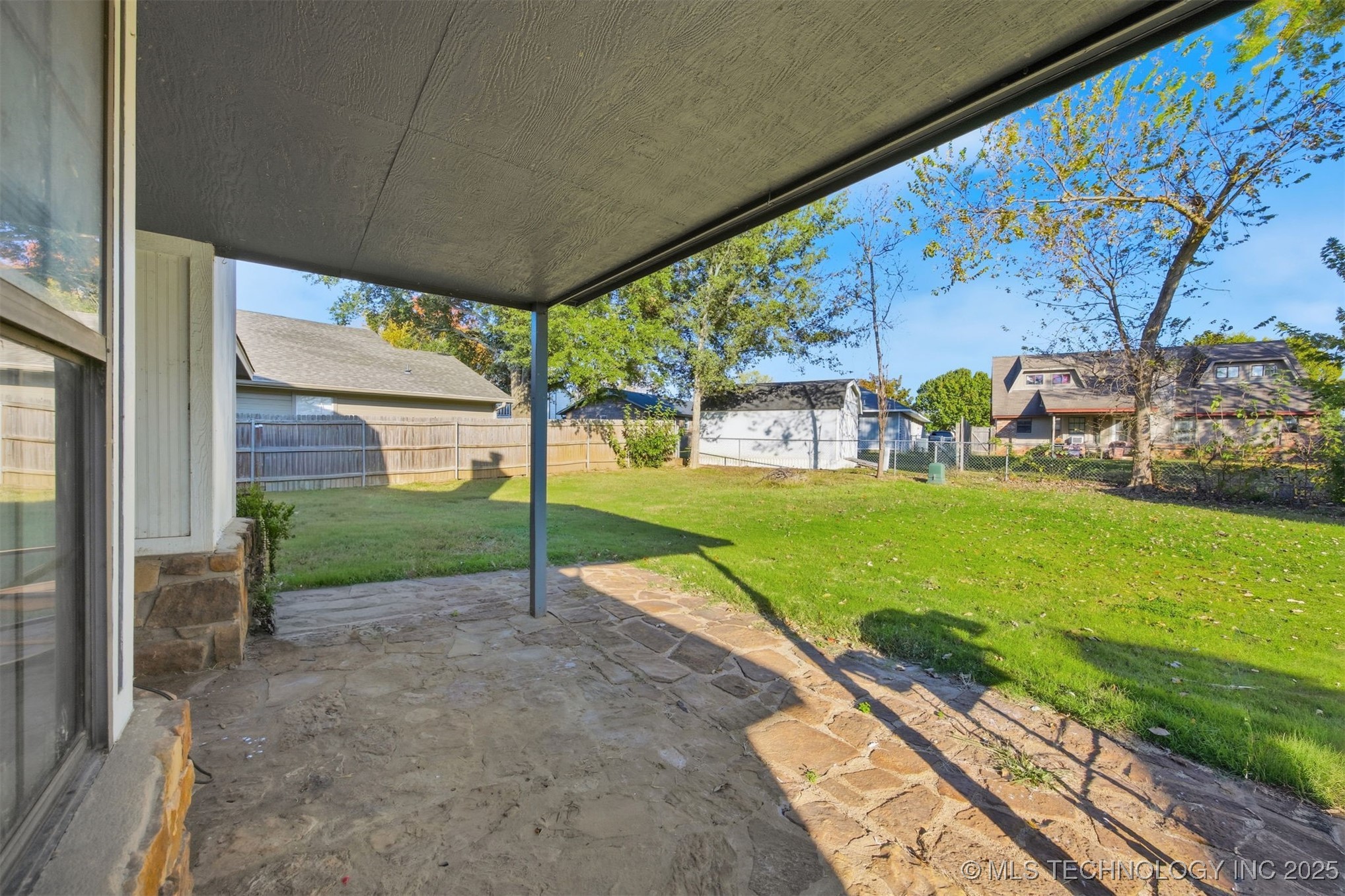 2004 S Missouri Avenue Property Photo 47