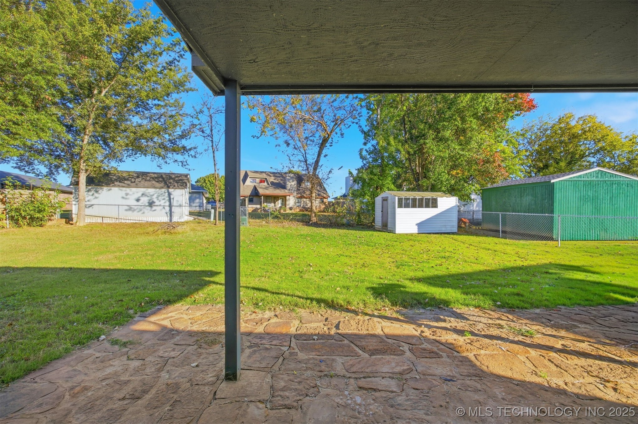 2004 S Missouri Avenue Property Photo 48