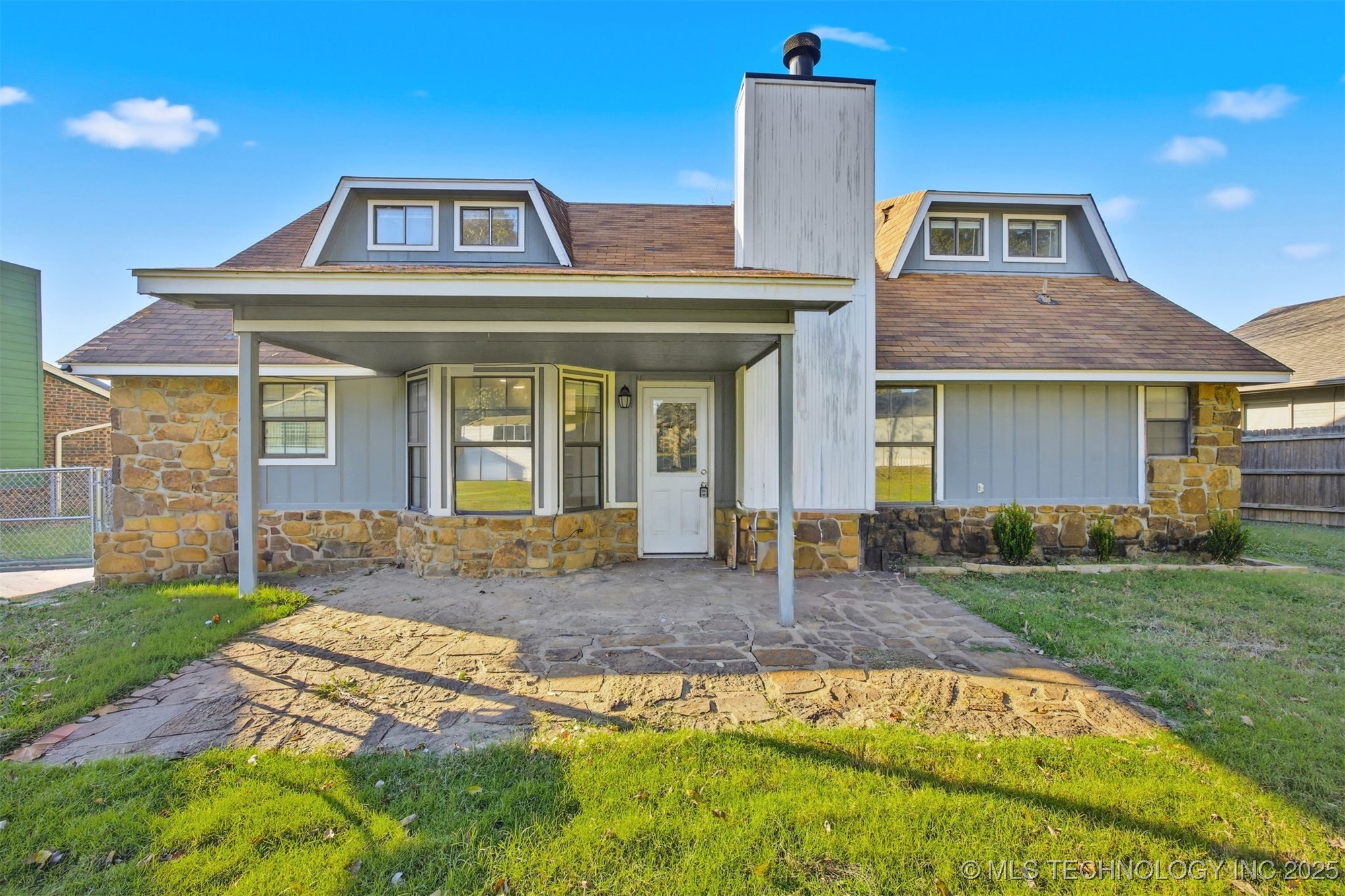 2004 S Missouri Avenue Property Photo 49