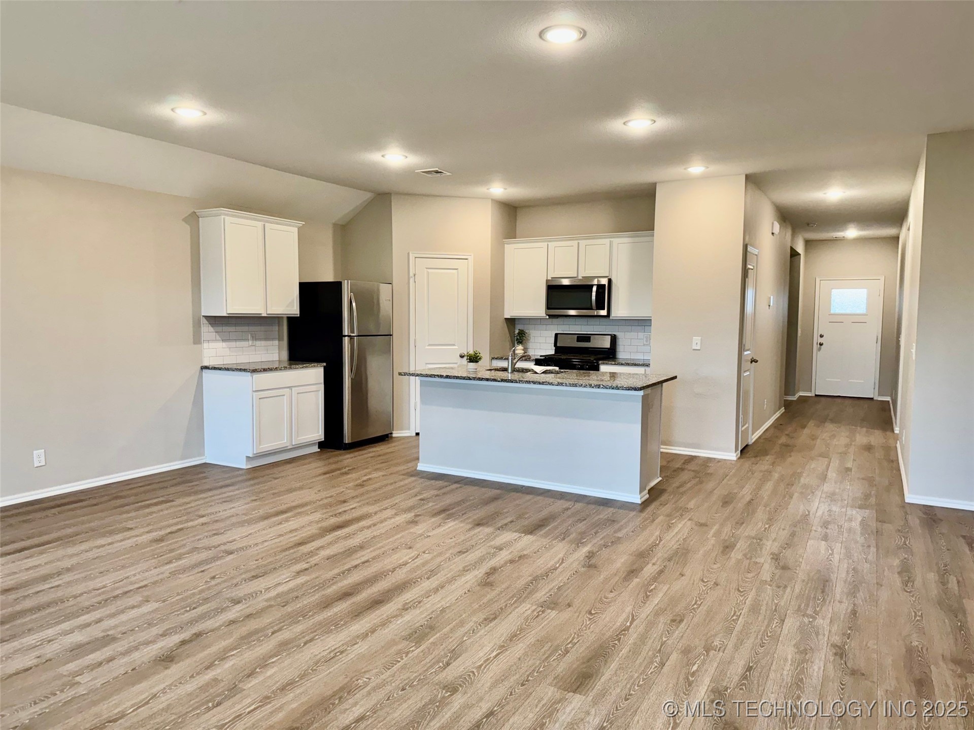 11352 E 281st East Place Property Photo 10