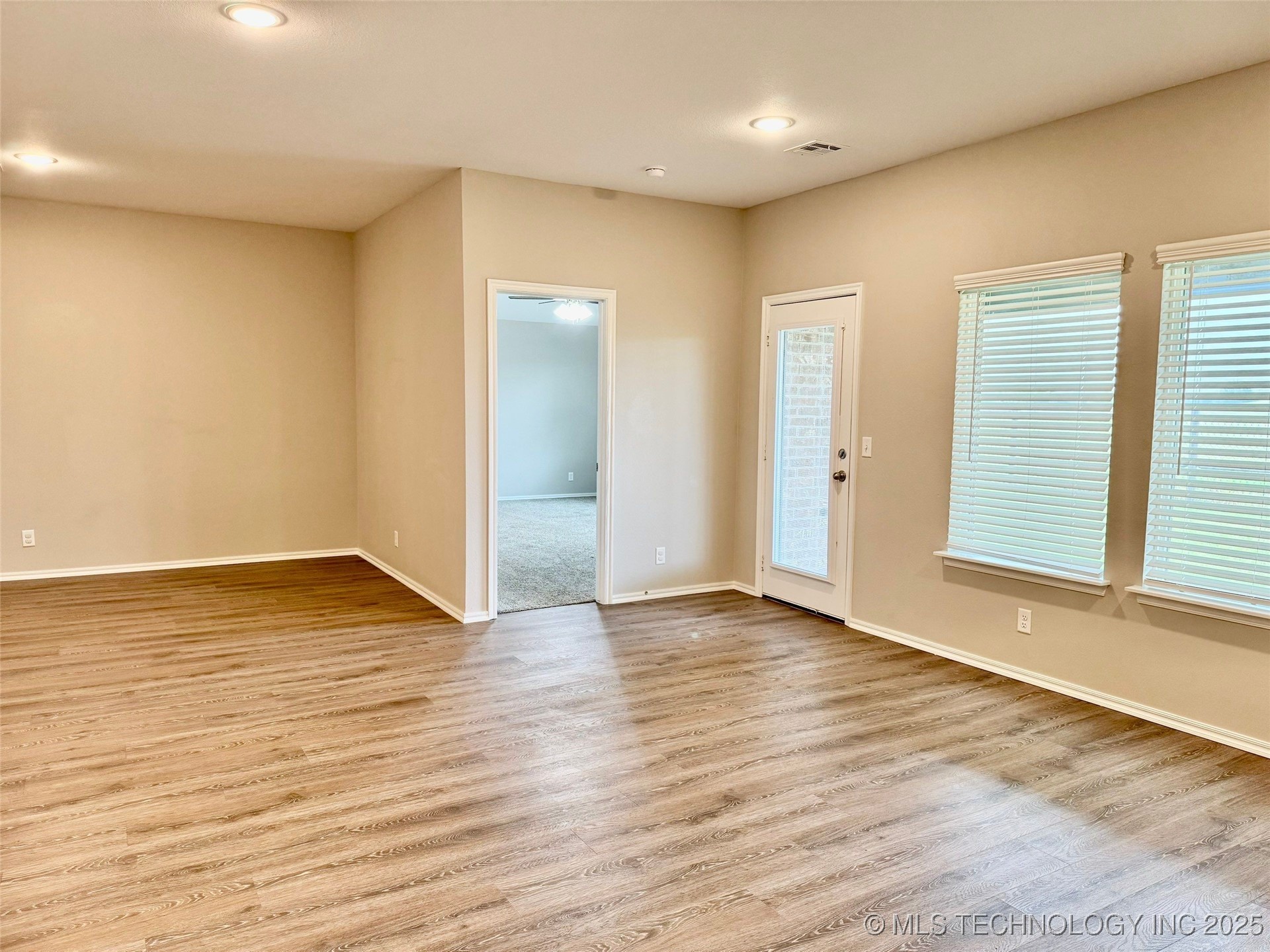 11352 E 281st East Place Property Photo 25