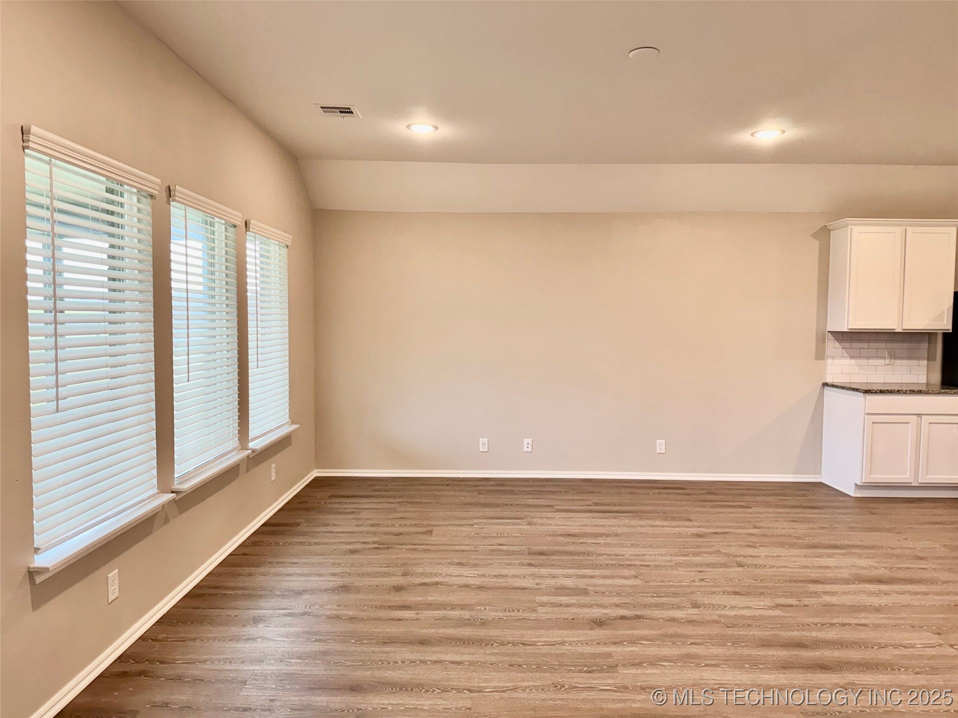 11352 E 281st East Place Property Photo 29