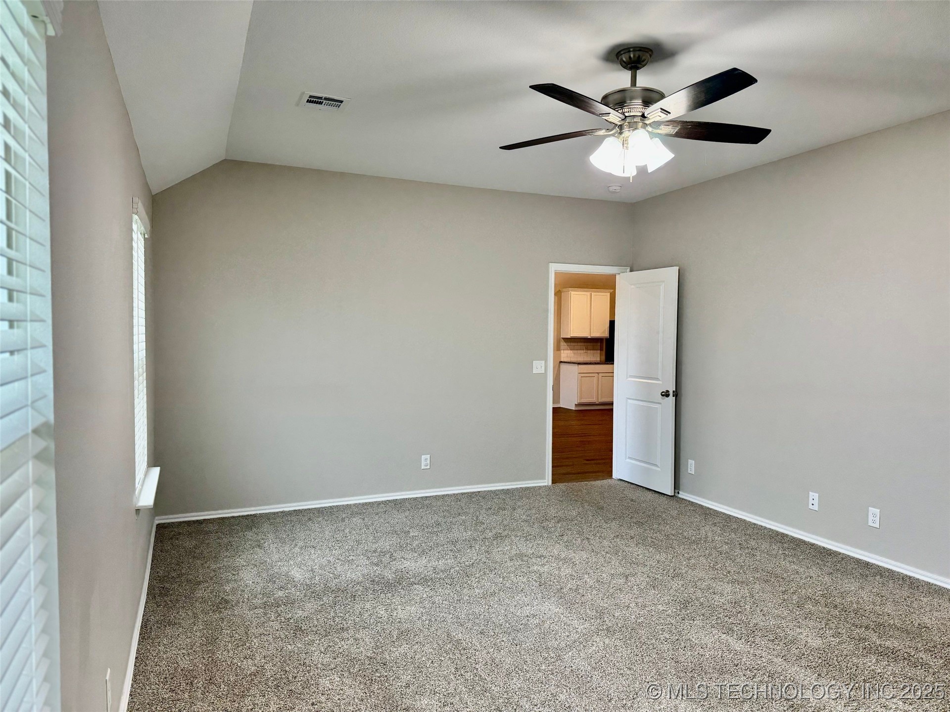 11352 E 281st East Place Property Photo 32