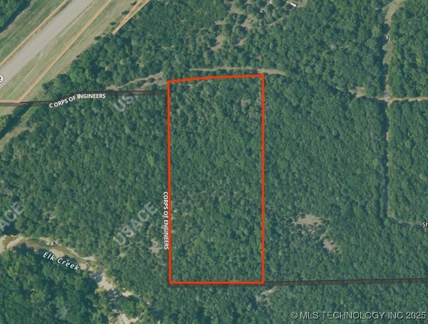 30000 Hummingbird Lane Property Photo 2