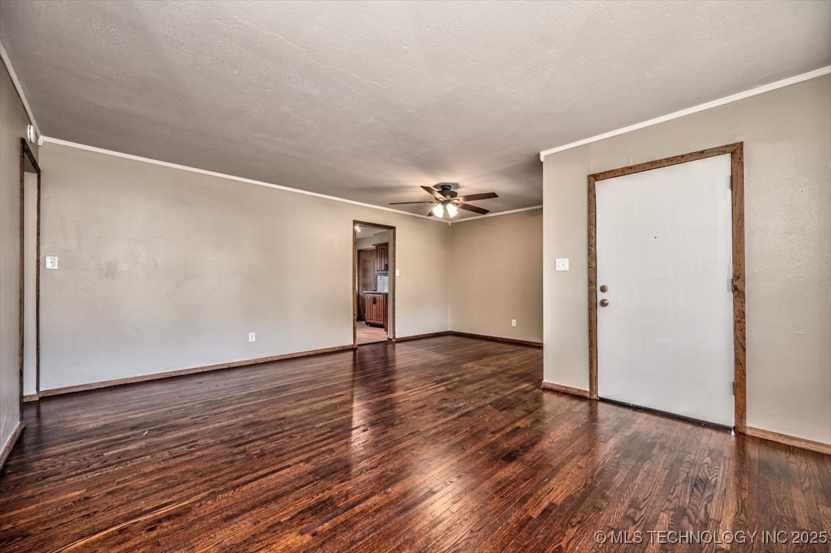 809 N Ross Avenue Property Photo 9