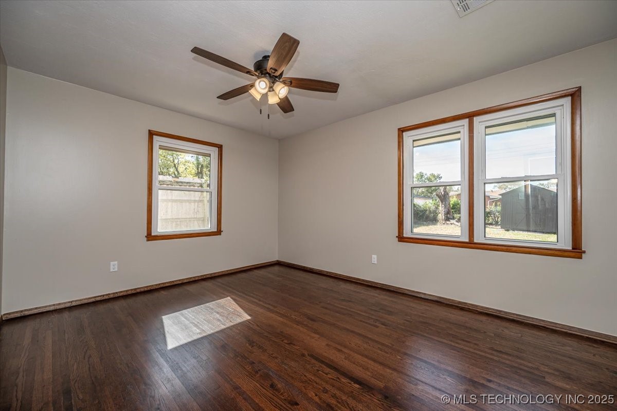 809 N Ross Avenue Property Photo 25