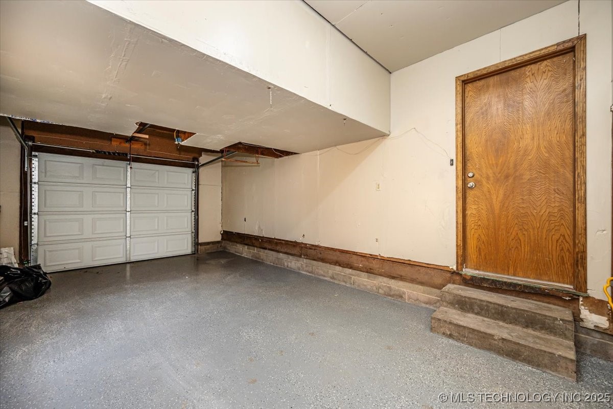 809 N Ross Avenue Property Photo 28