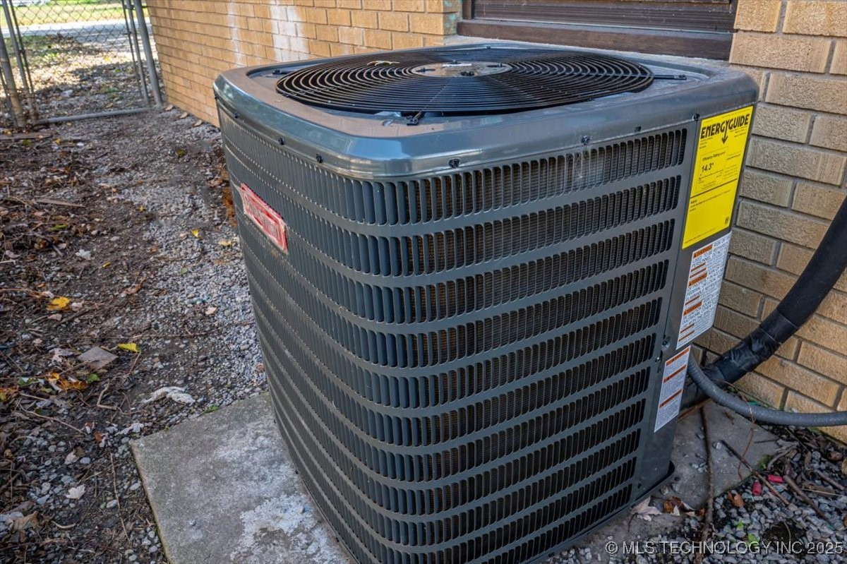 809 N Ross Avenue Property Photo 31