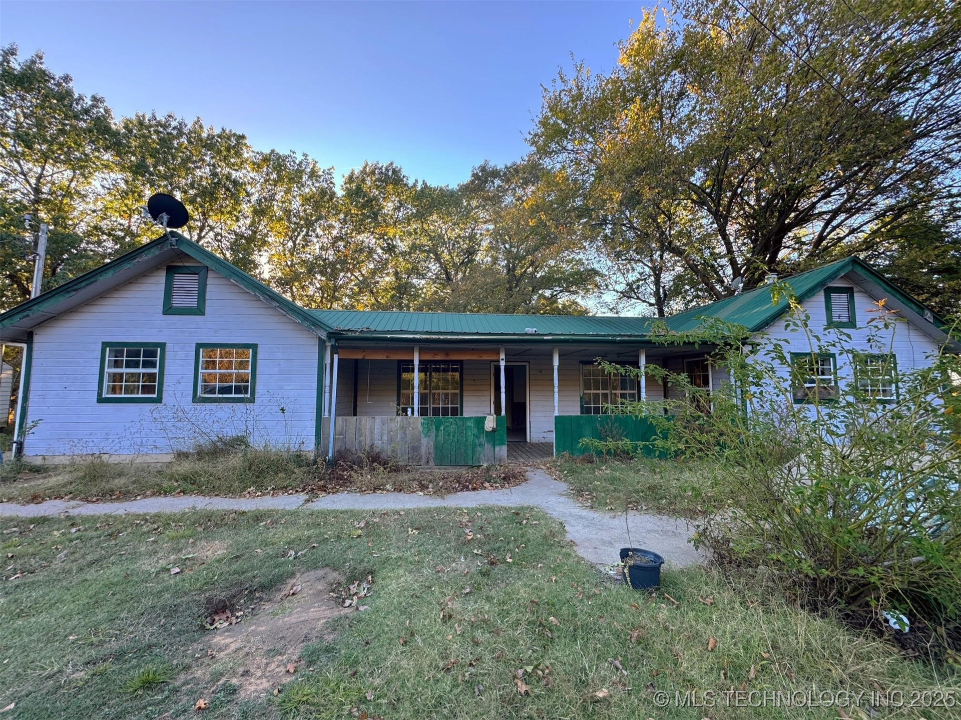 9611 Celia Berryhill Road Property Photo 1