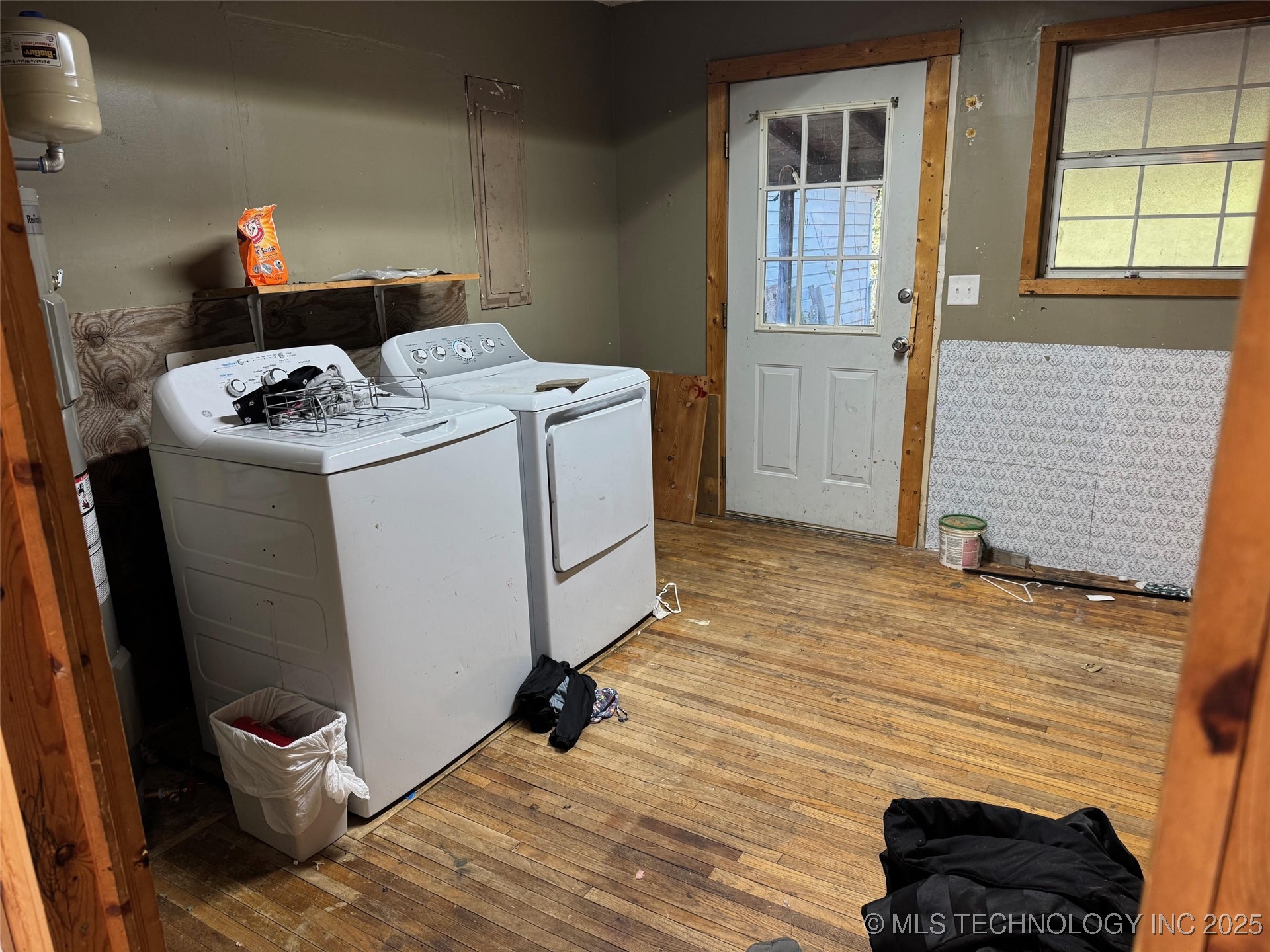 9611 Celia Berryhill Road Property Photo 8