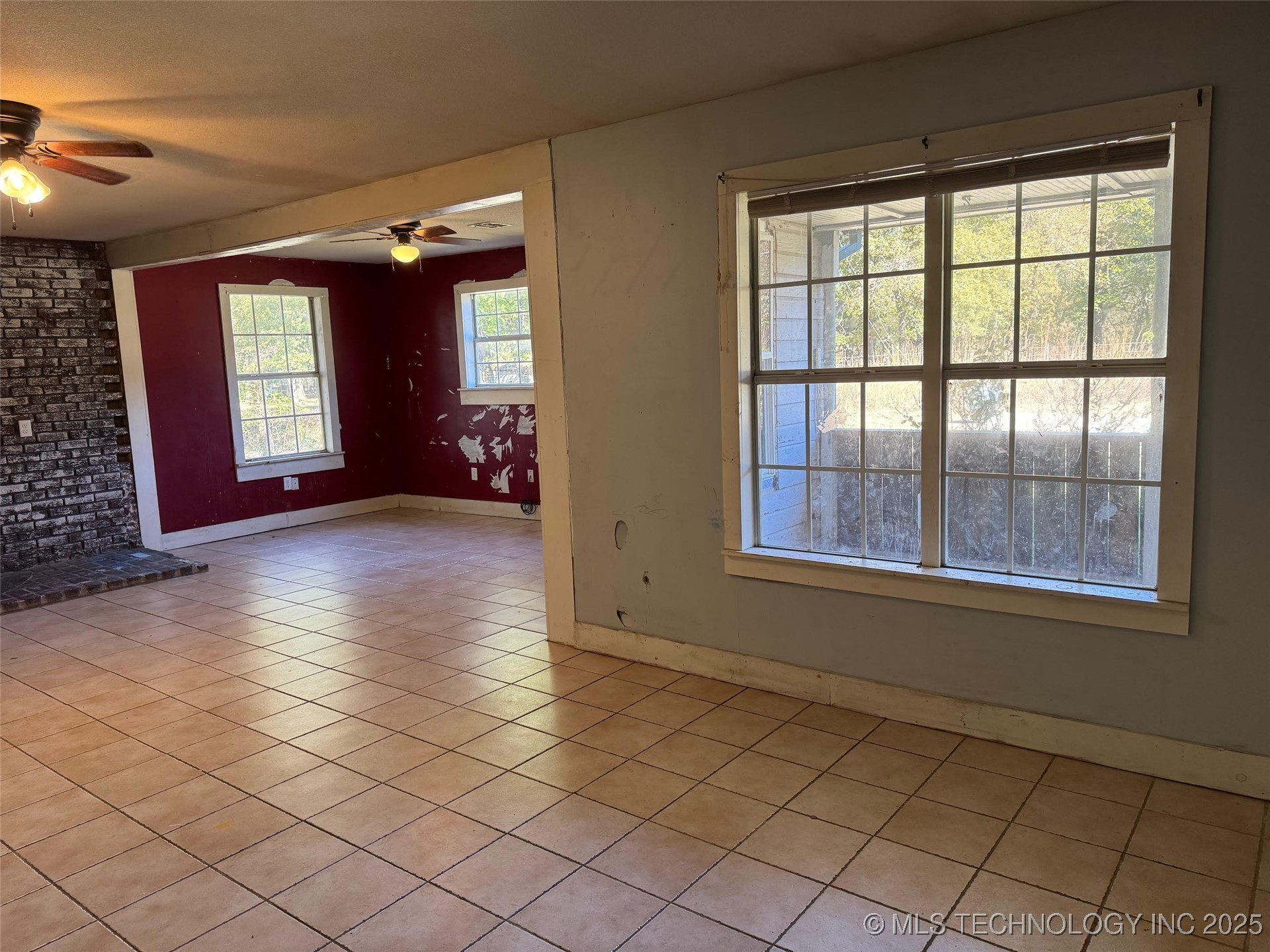 9611 Celia Berryhill Road Property Photo 11