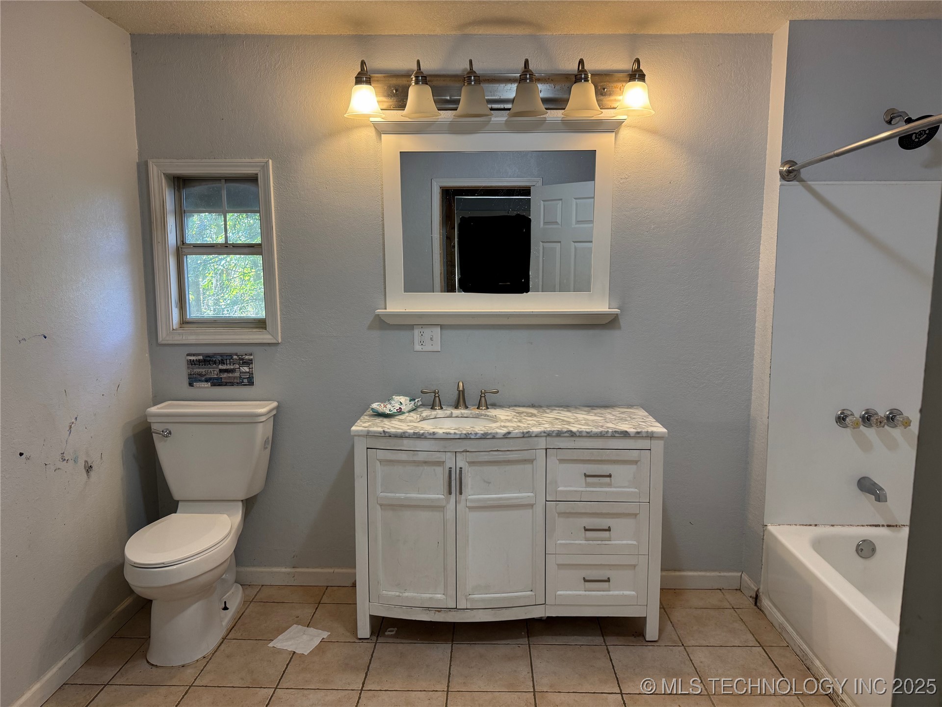 9611 Celia Berryhill Road Property Photo 14