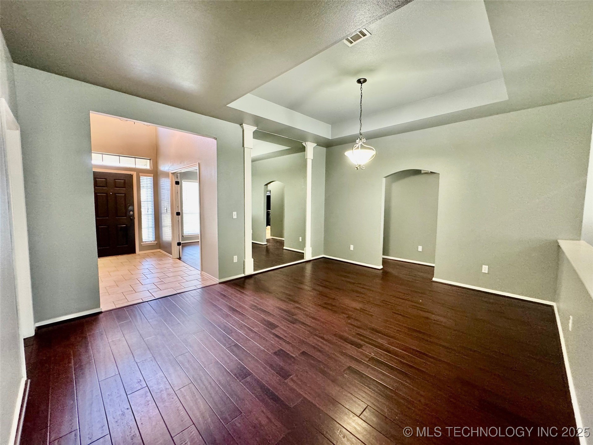 4425 S 199th East Avenue Property Photo 4