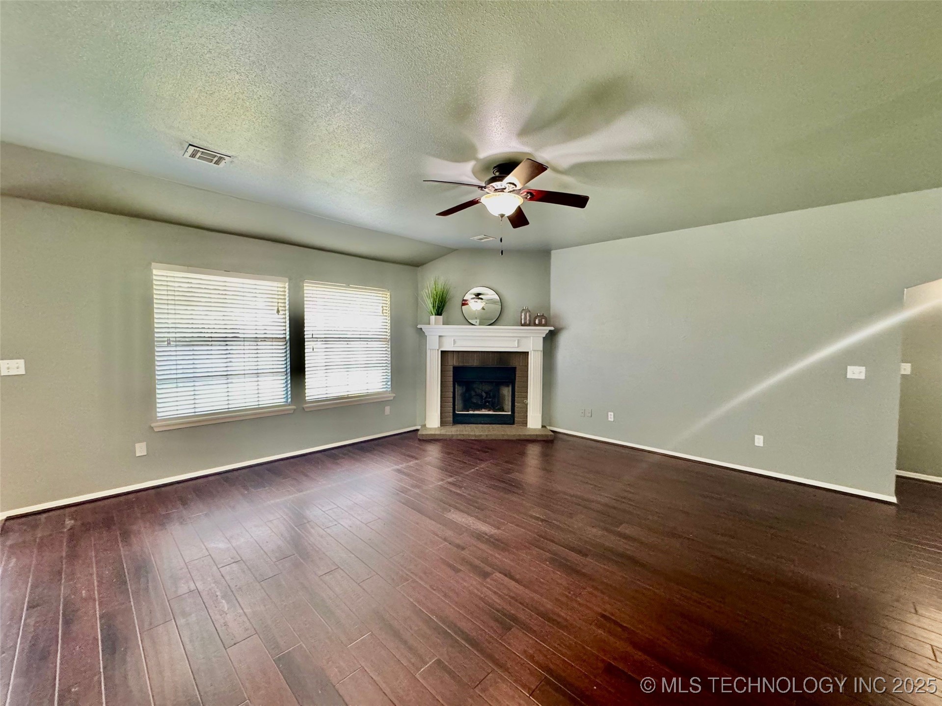 4425 S 199th East Avenue Property Photo 22