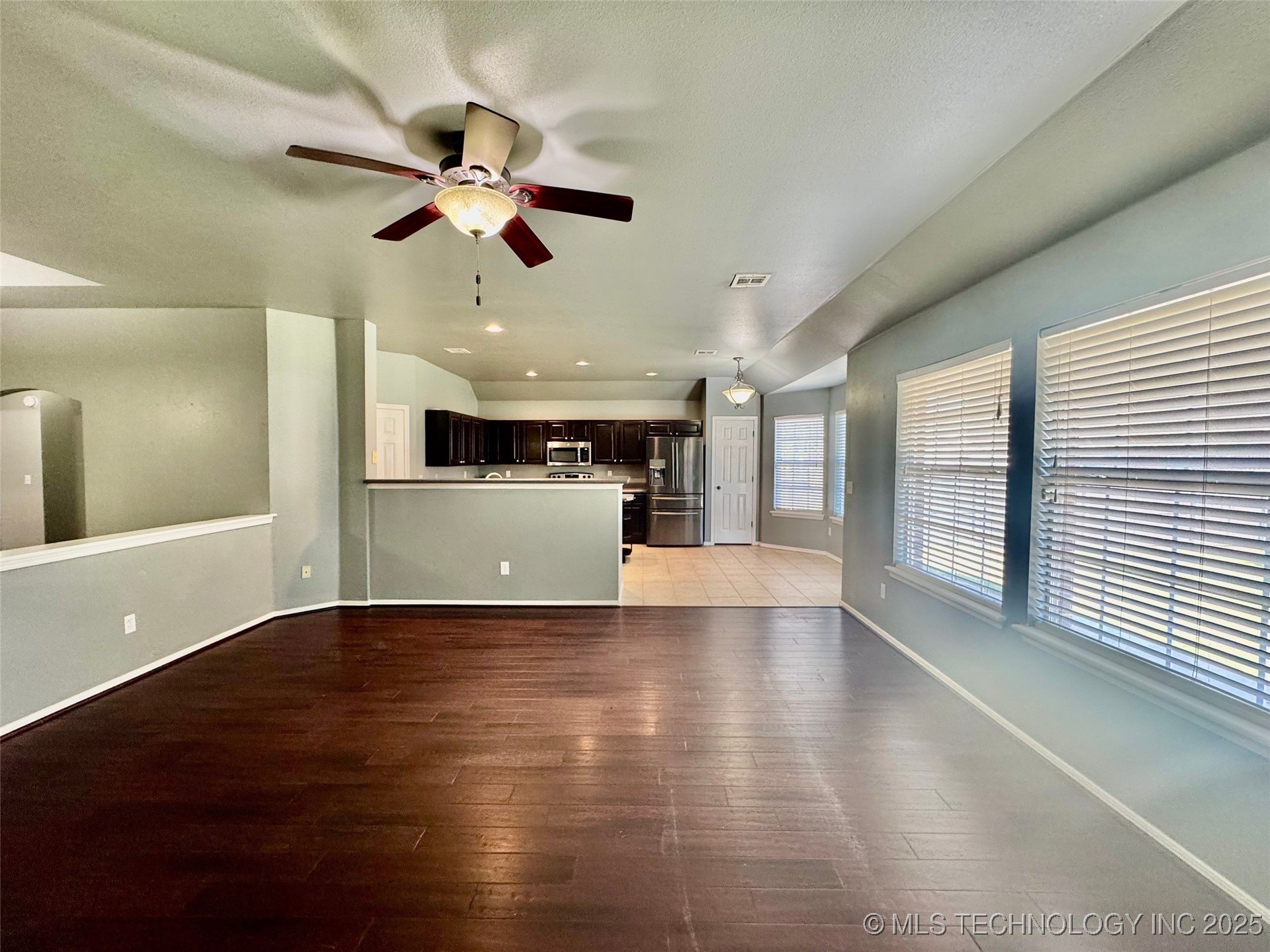 4425 S 199th East Avenue Property Photo 23