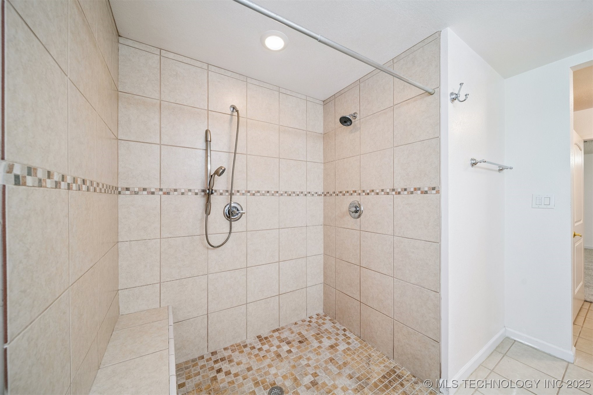21780 E 66th Circle S Property Photo 25