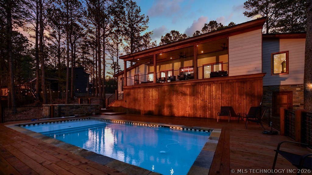 2057 Pine Hills Property Photo 7
