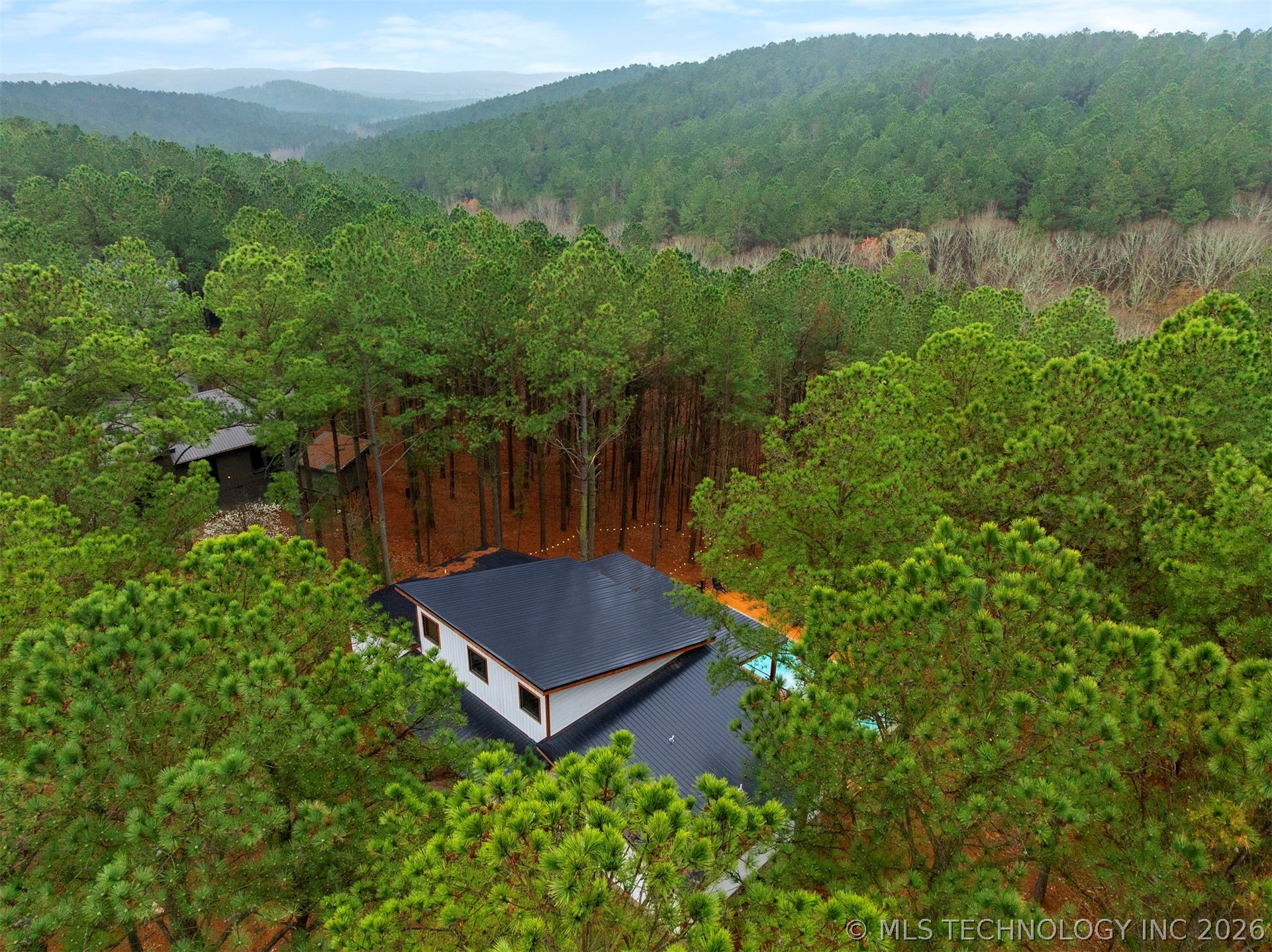 2057 Pine Hills Property Photo 12