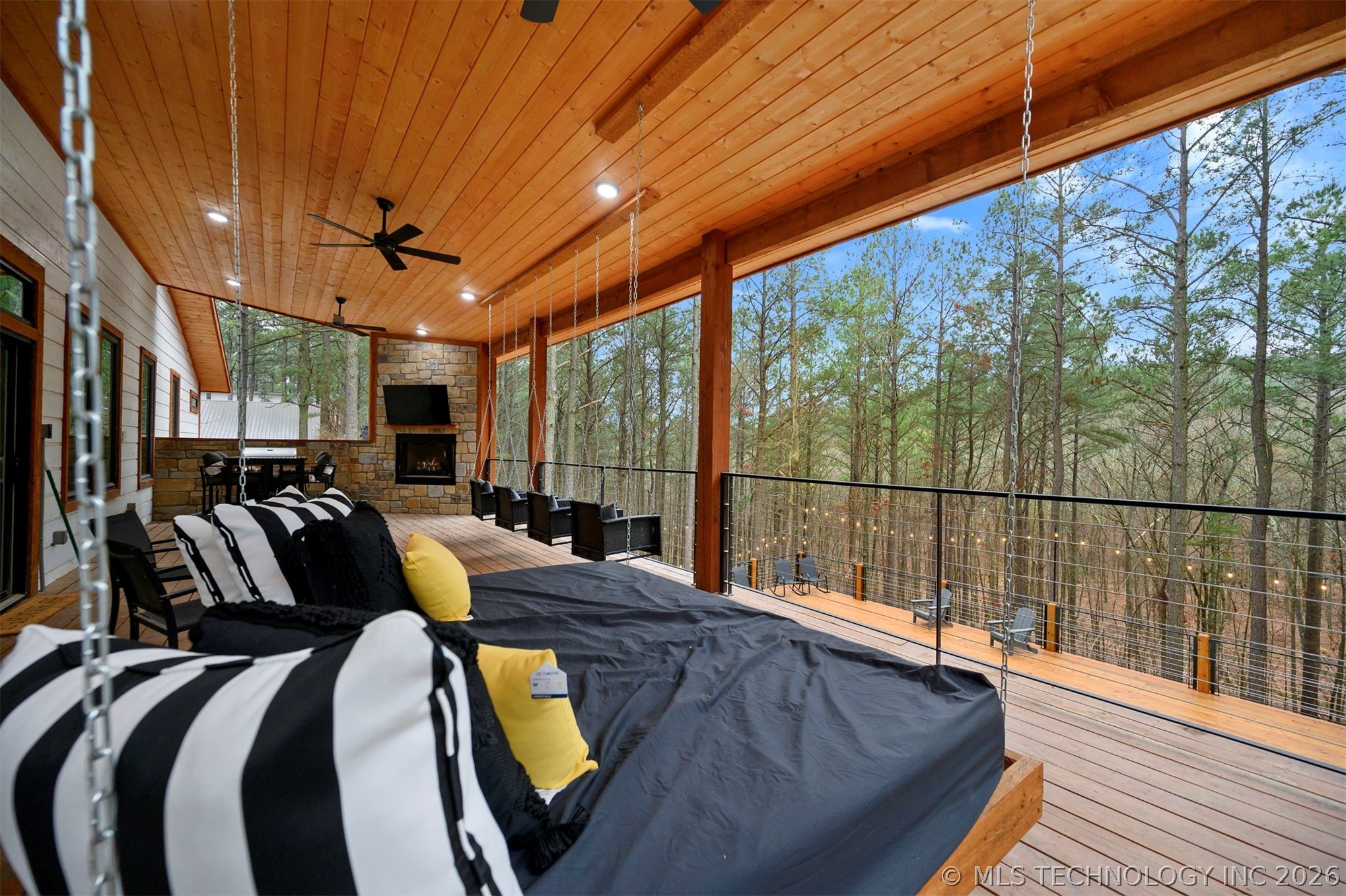 2057 Pine Hills Property Photo 48