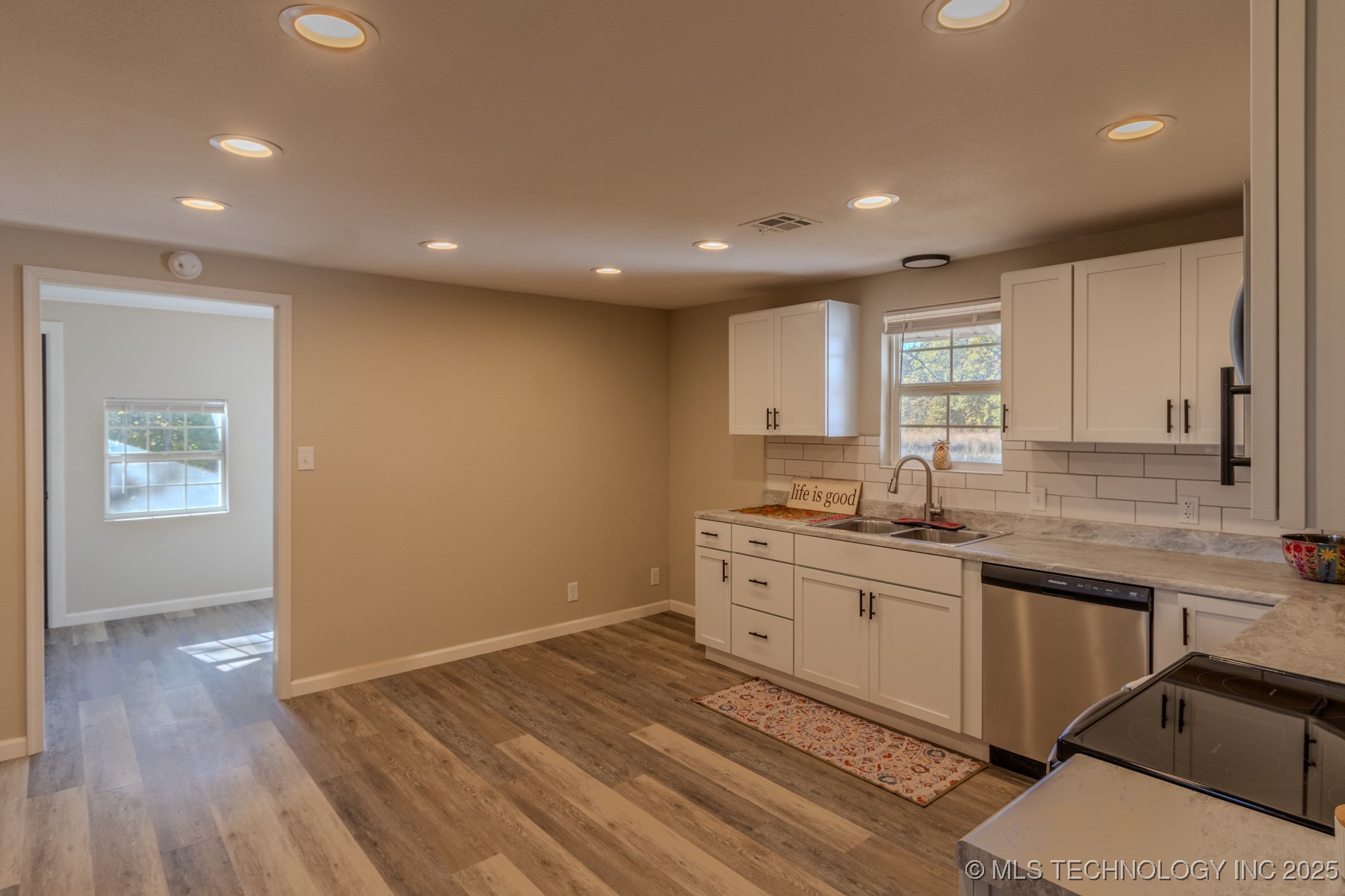 10171 E Us Hwy 412 Alt Highway E Property Photo 9