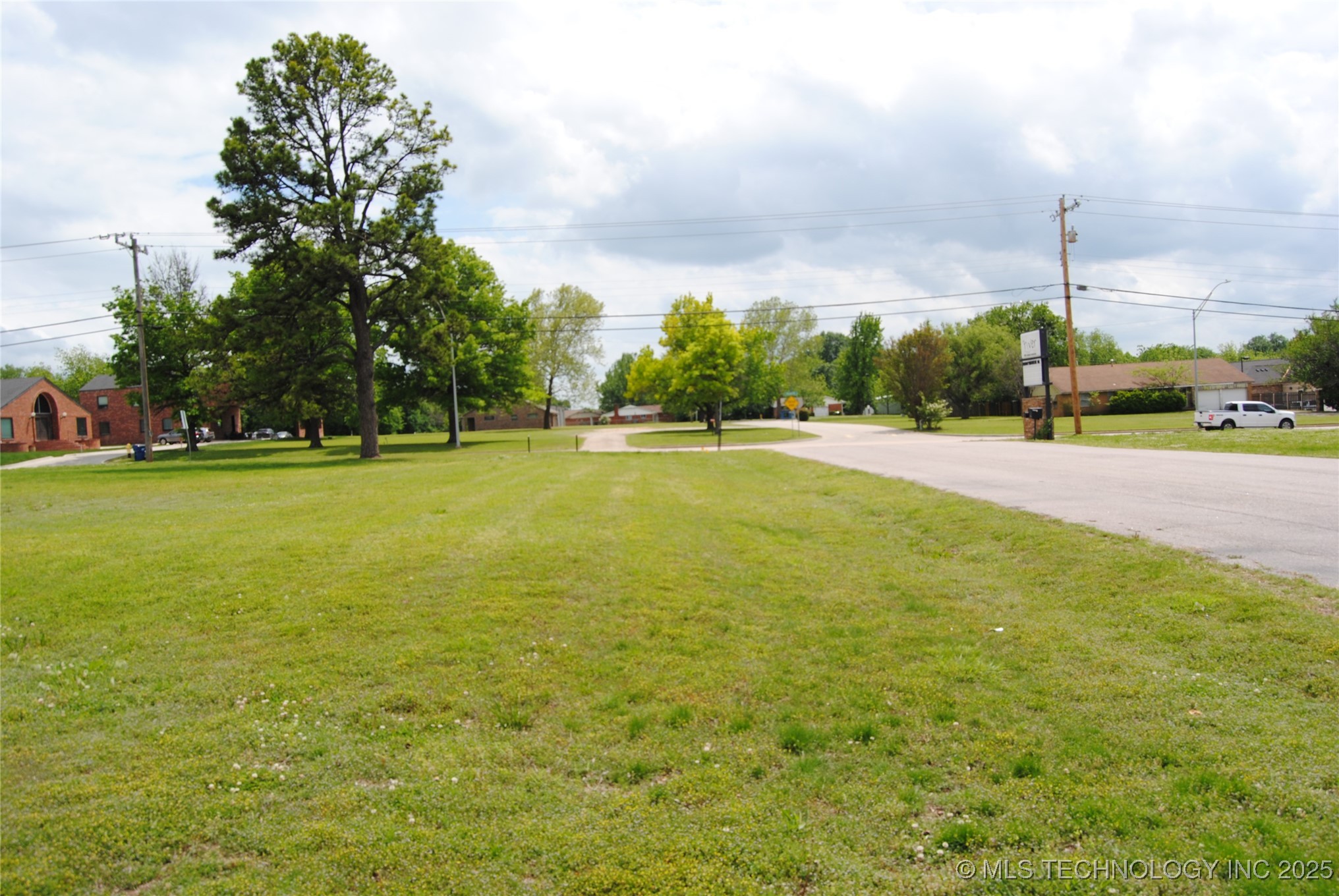 Arlington Property Photo 1