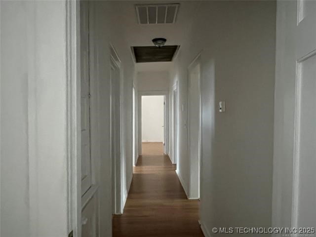 702 S Main Street Property Photo 4