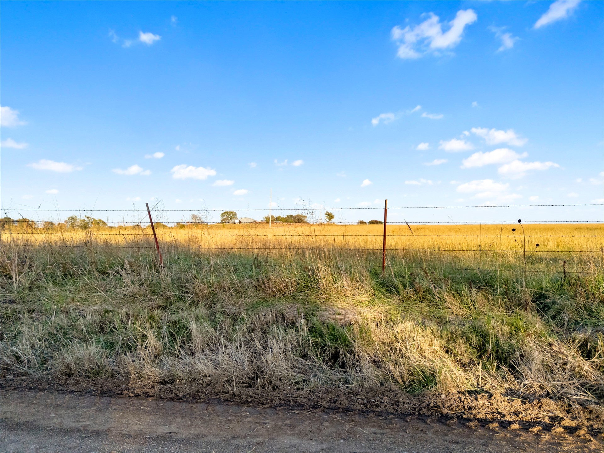 6 E 330 Road Property Photo 20