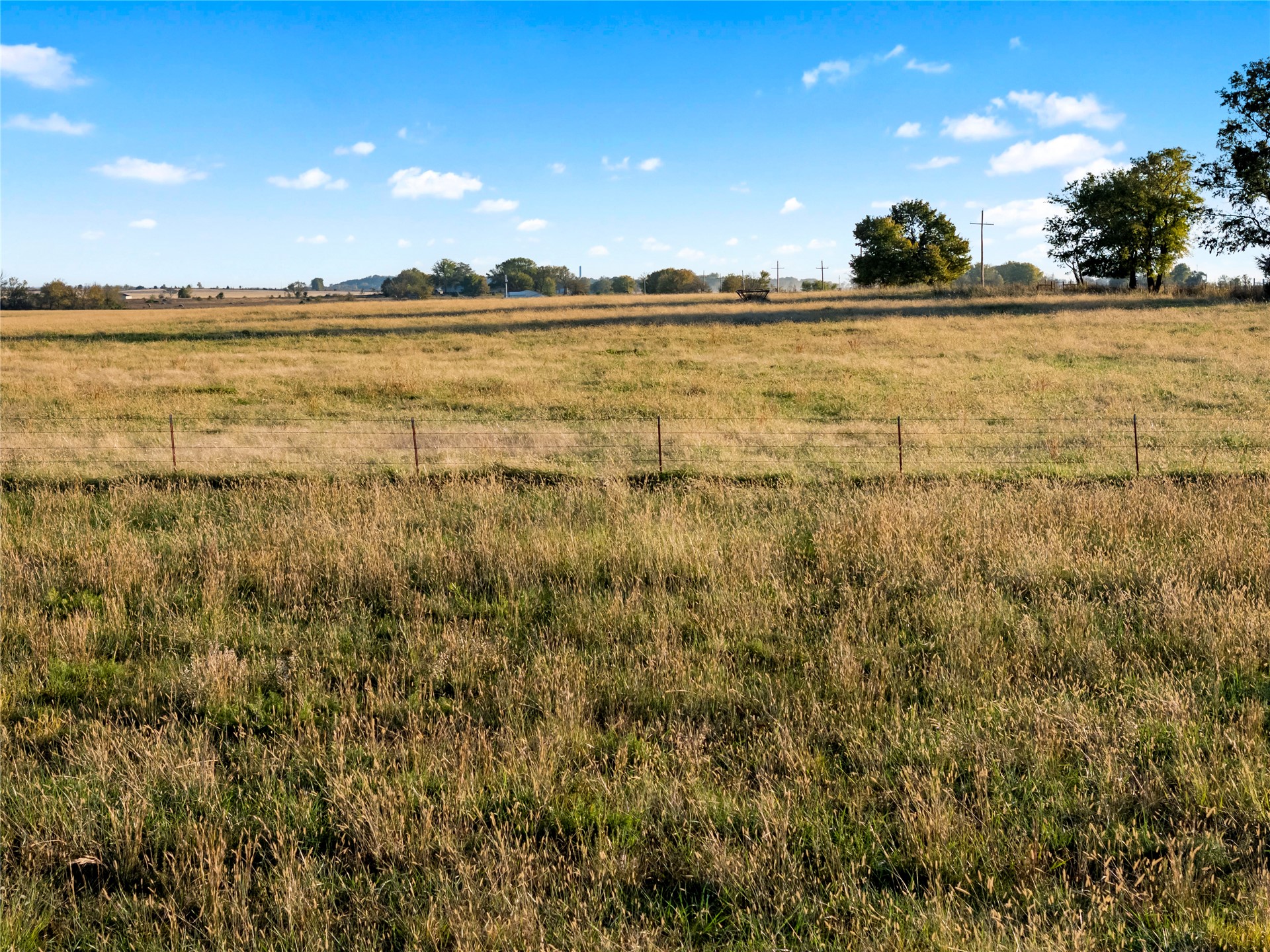 6 E 330 Road Property Photo 21