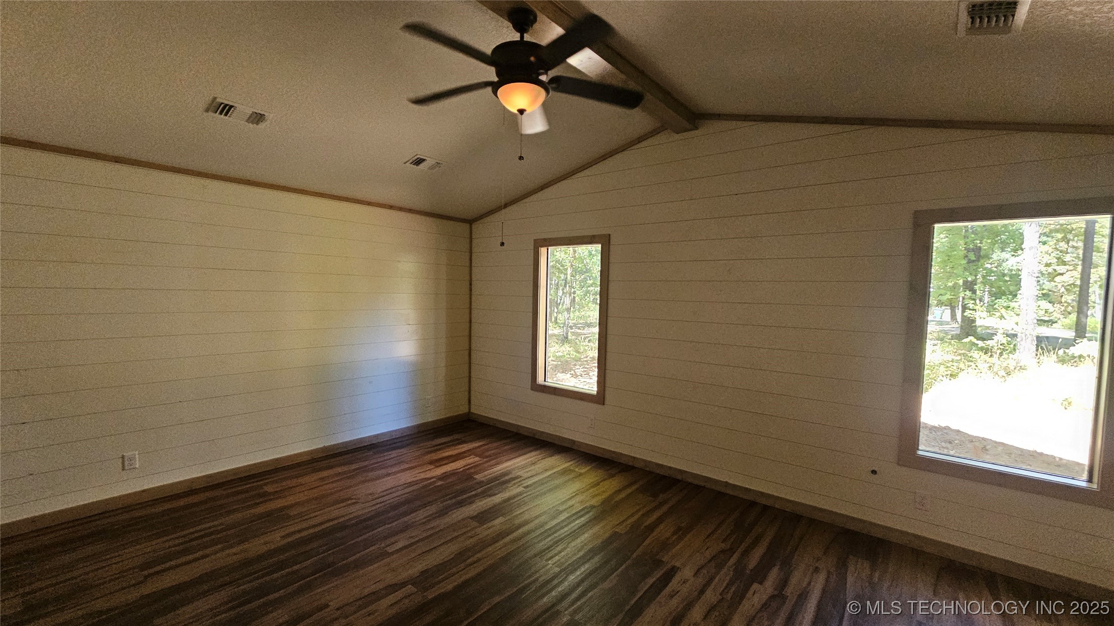674 Pine Meadow Lane Property Photo 10