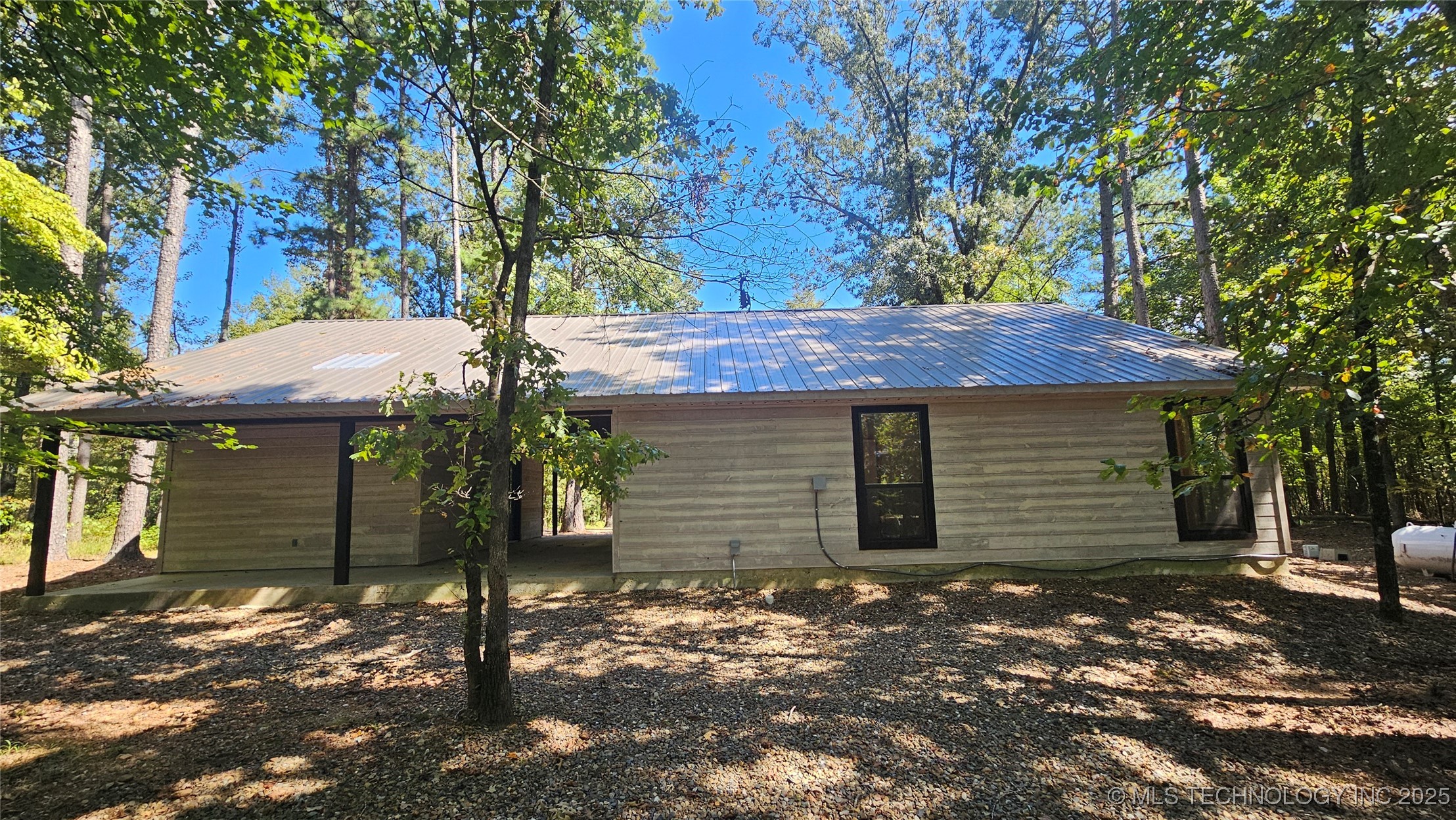 674 Pine Meadow Lane Property Photo 14