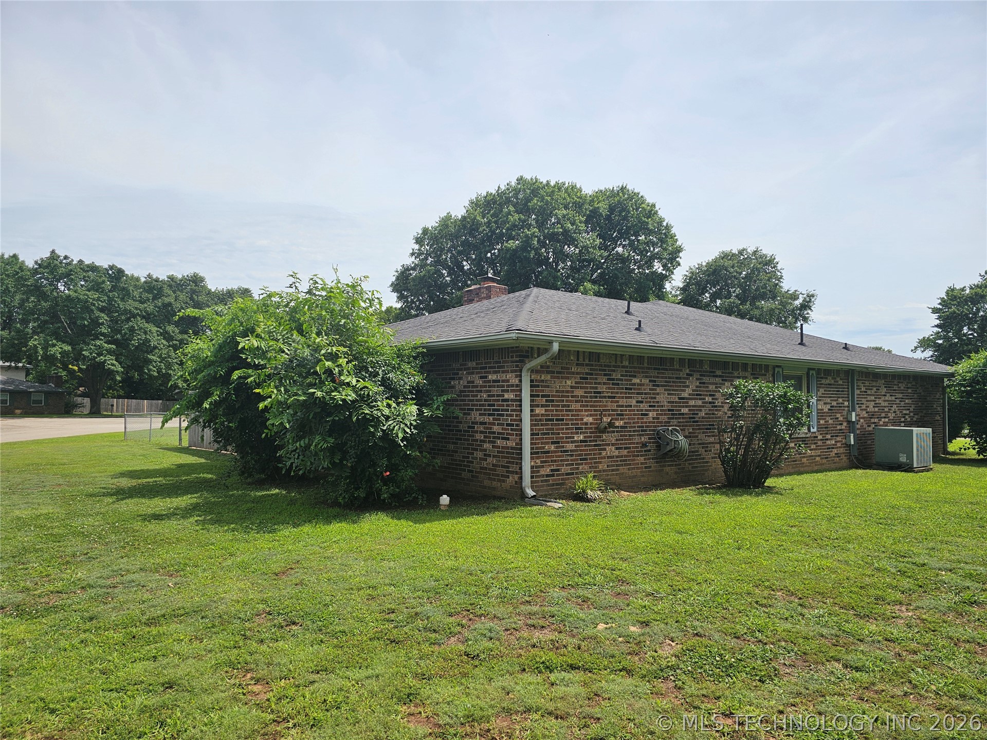403 Steadway Avenue Property Photo 4